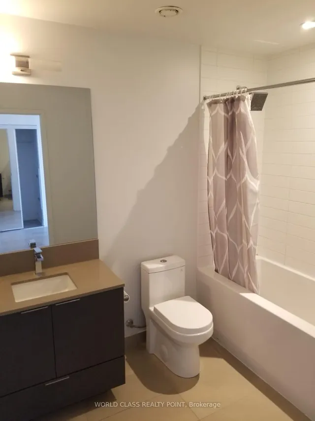 Additional property image - 181 Dundas St Unit 4702