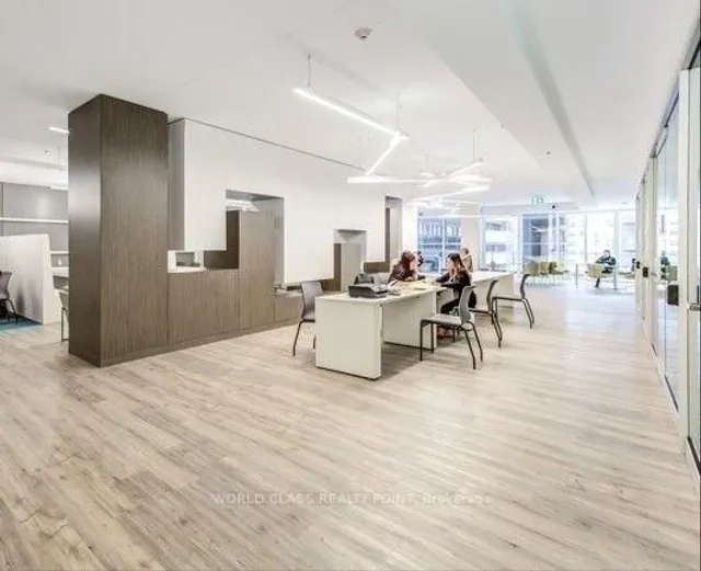 Additional property image - 181 Dundas St Unit 4702