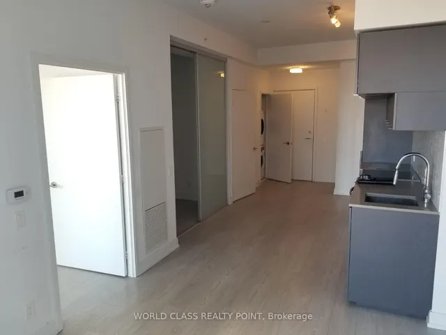 Additional property image - 181 Dundas St Unit 4702