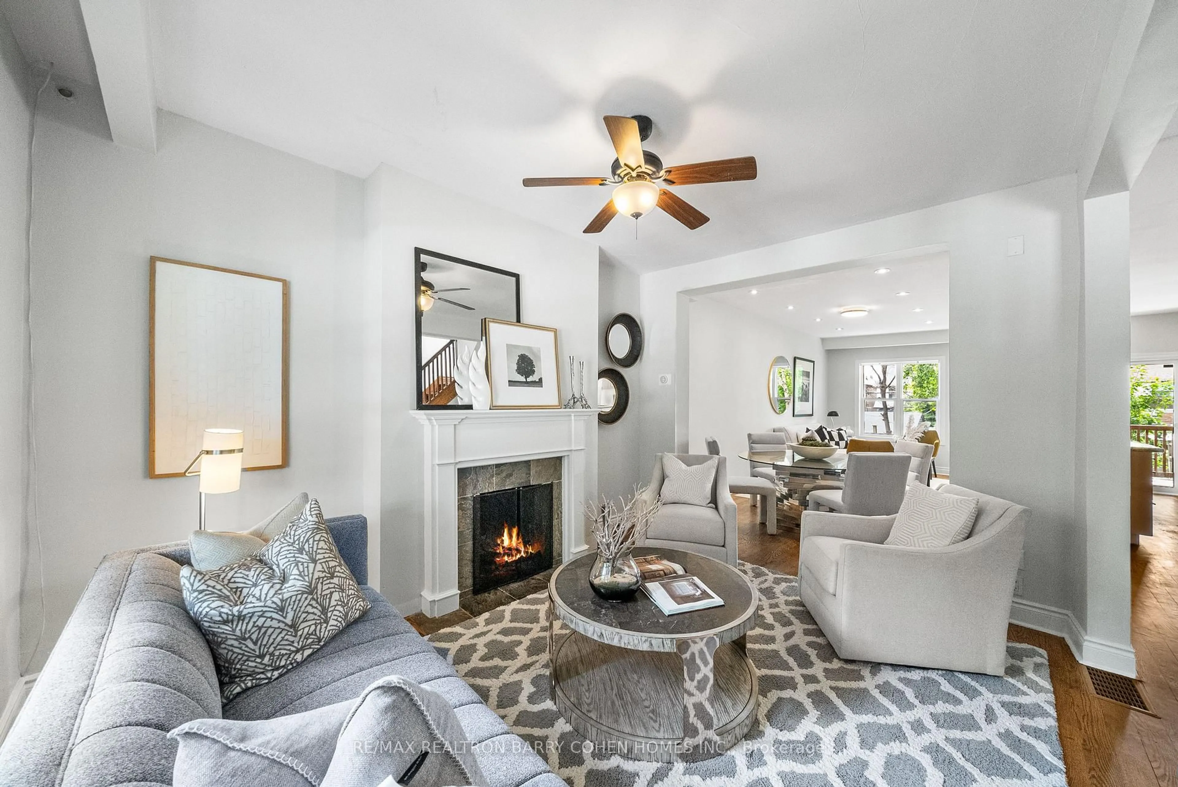 Living room with furniture, unknown for 214 Glenholme Ave, Toronto Ontario M6E 3C4