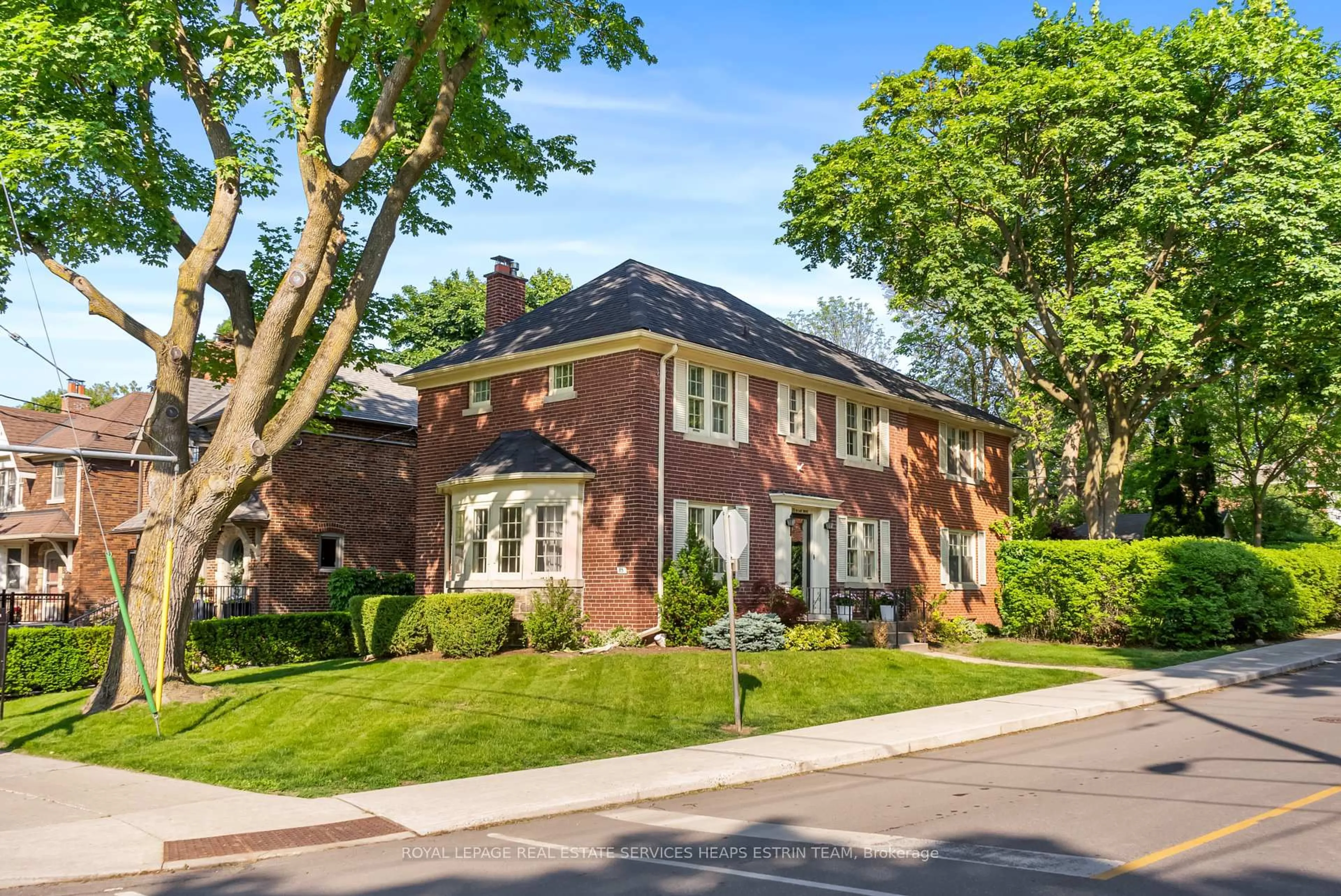 Home with brick exterior material, street for 85 McRae Dr, Toronto Ontario M4G 1S6
