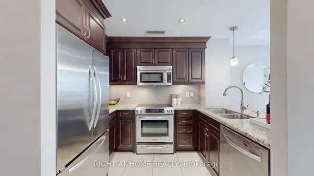 Additional image 31 of 23 Rean Dr Unit 701