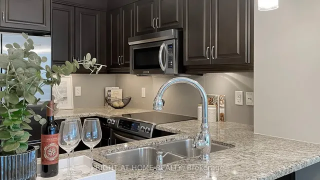 Additional image 26 of 23 Rean Dr Unit 701