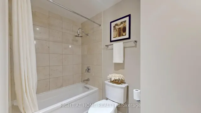 Additional image 18 of 23 Rean Dr Unit 701