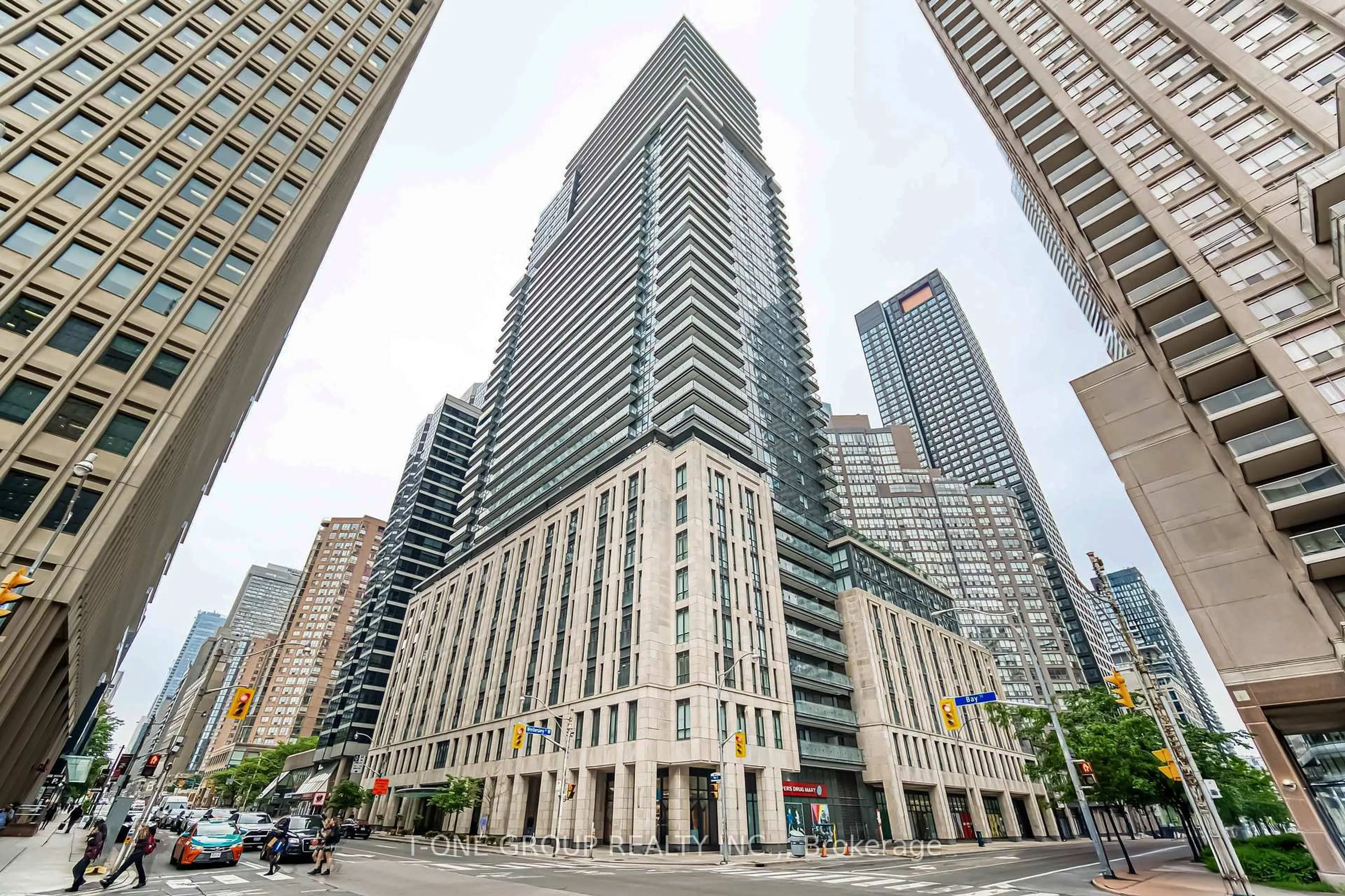 Unknown for 955 Bay St #720, Toronto Ontario M5S 2A2
