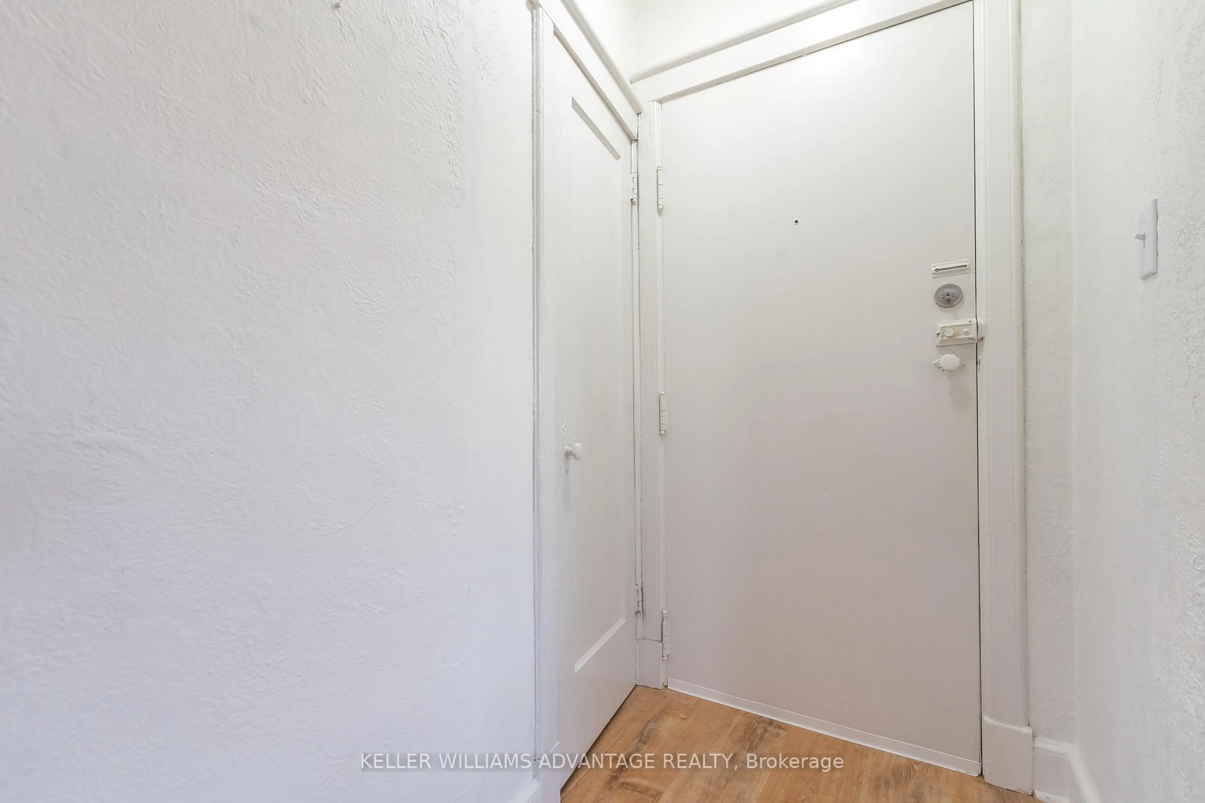 A pic of a room for 1646 Bathurst St #18, Toronto Ontario M5P 3J7