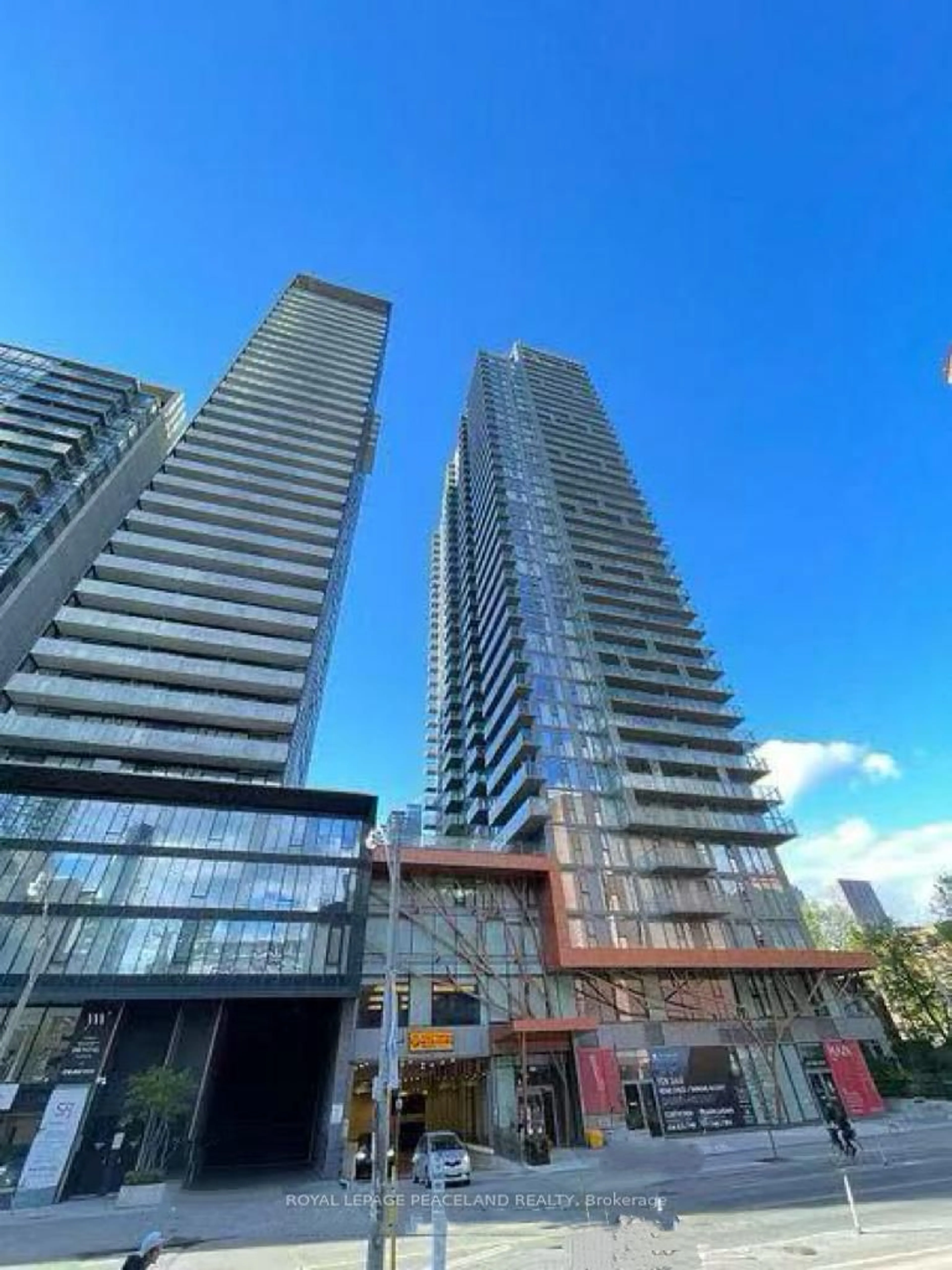 A pic from outside/outdoor area/front of a property/back of a property/a pic from drone, city buildings view from balcony for 50 Wellesley St #1606, Toronto Ontario M4Y 0C8