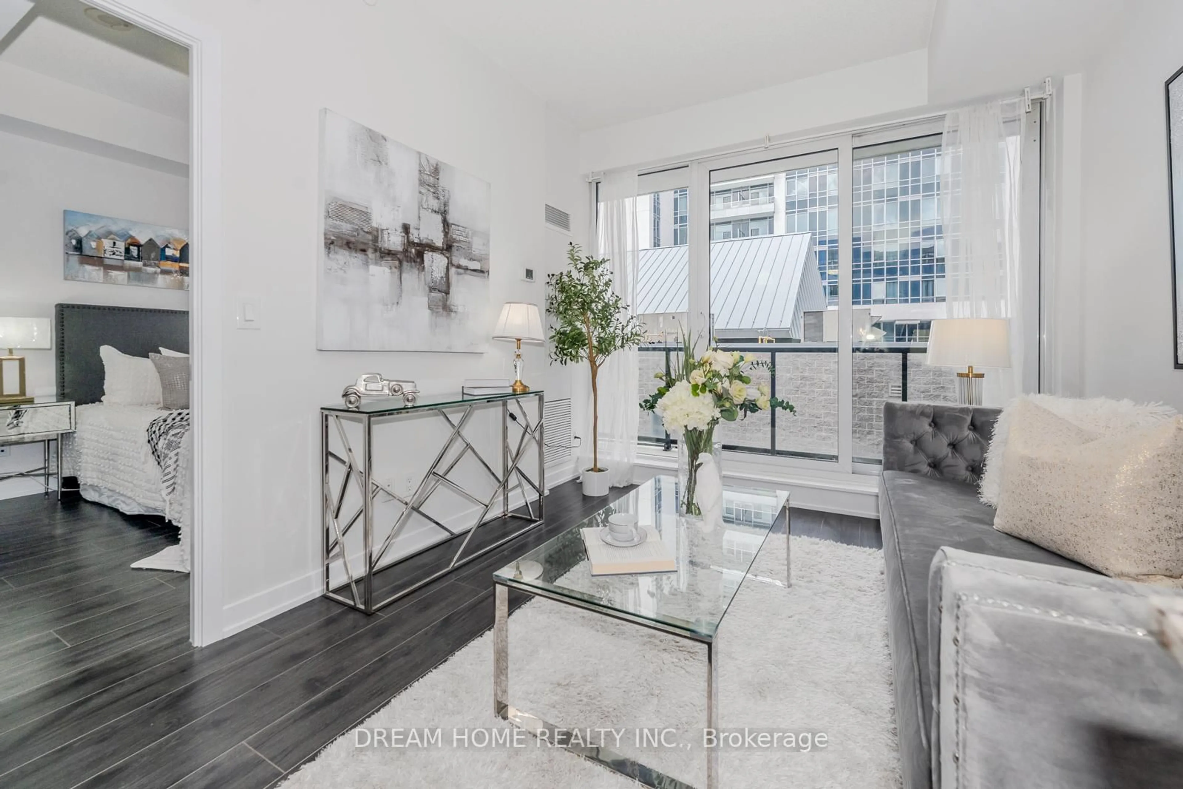 Living room with furniture, unknown for 18 Rean Dr #301, Toronto Ontario M2K 0C7
