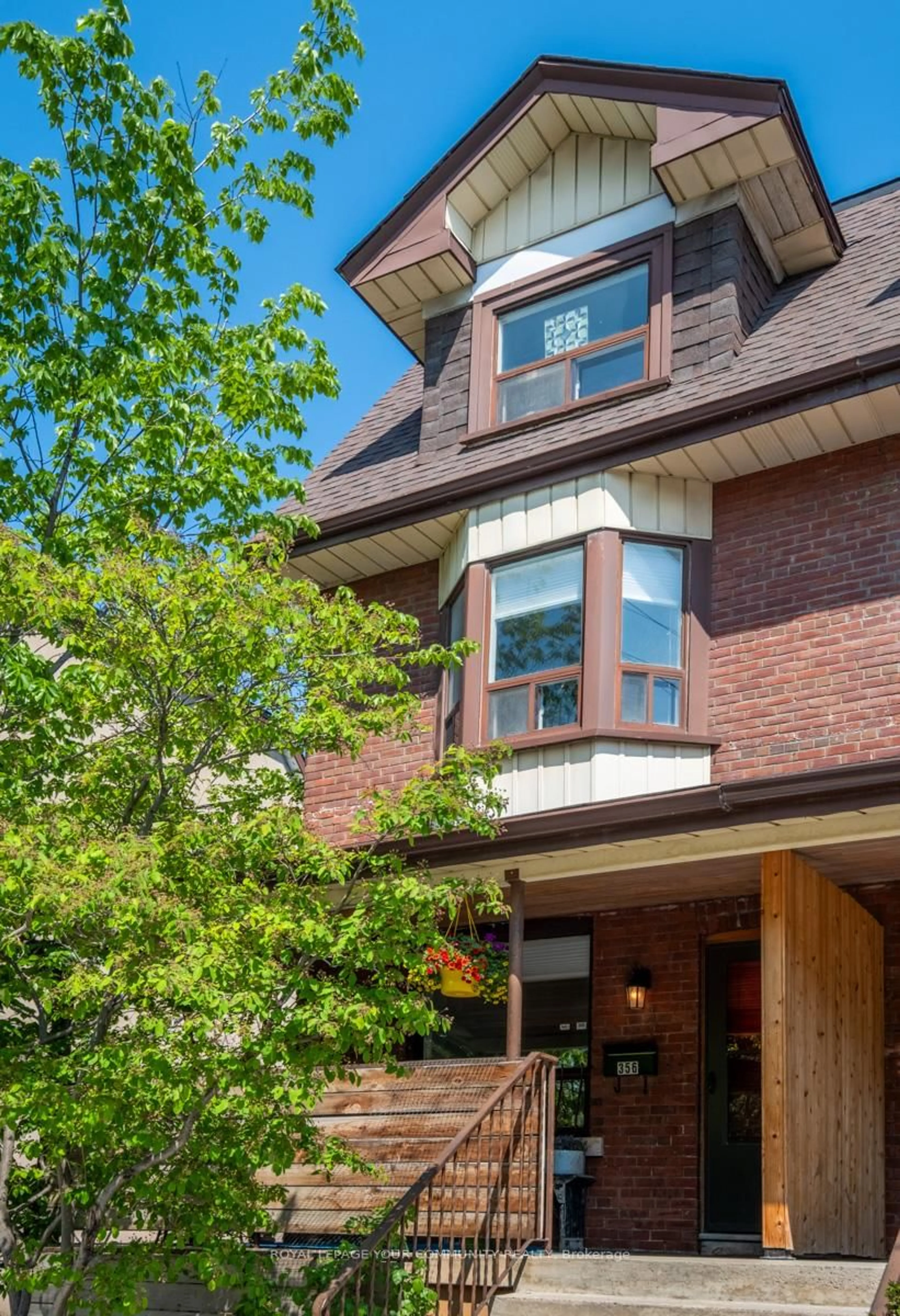 Home with brick exterior material, street for 356 Dupont St, Toronto Ontario M5R 1V9