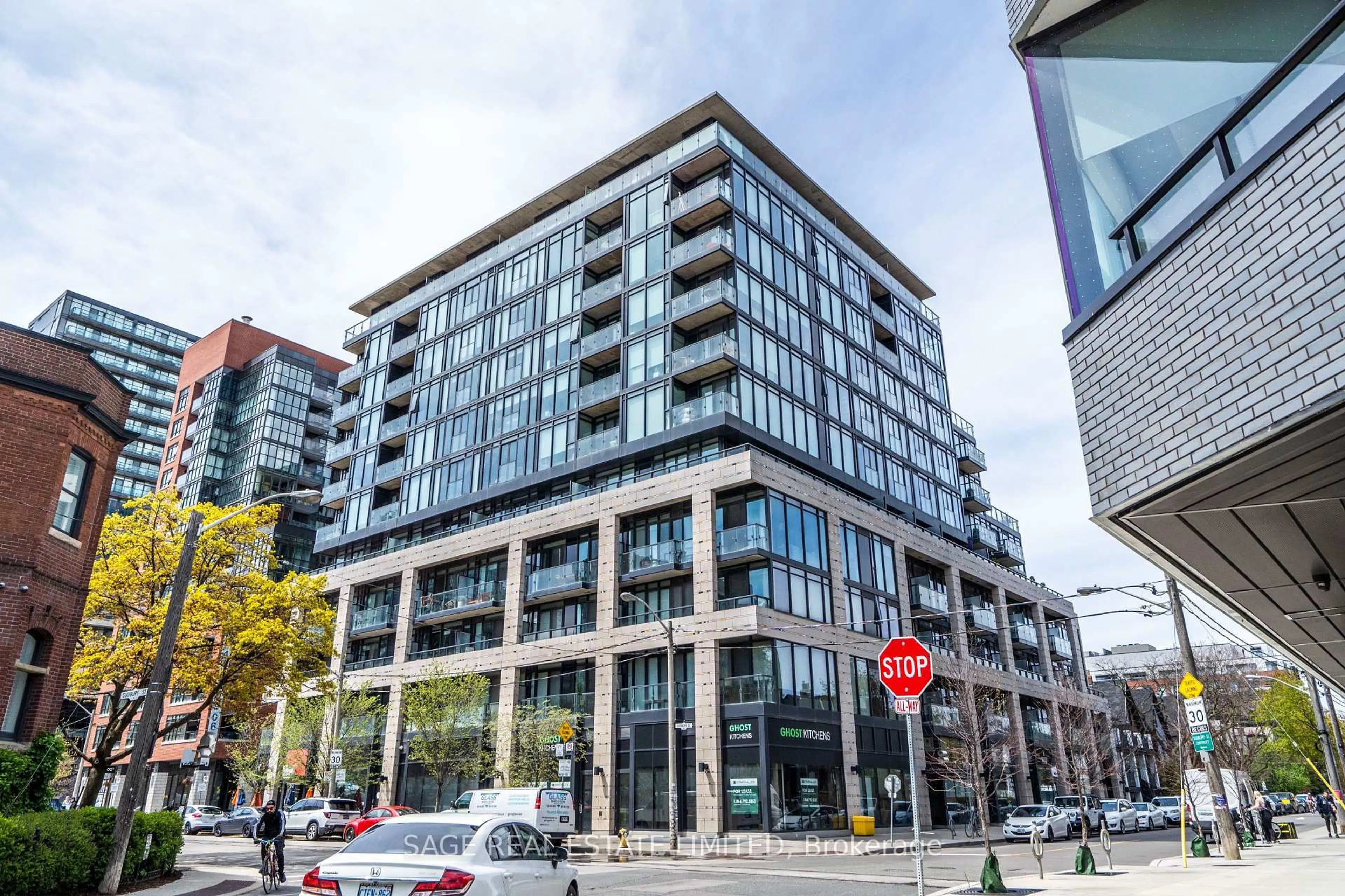 Unknown for 8 Dovercourt Rd #216, Toronto Ontario M6J 0B6