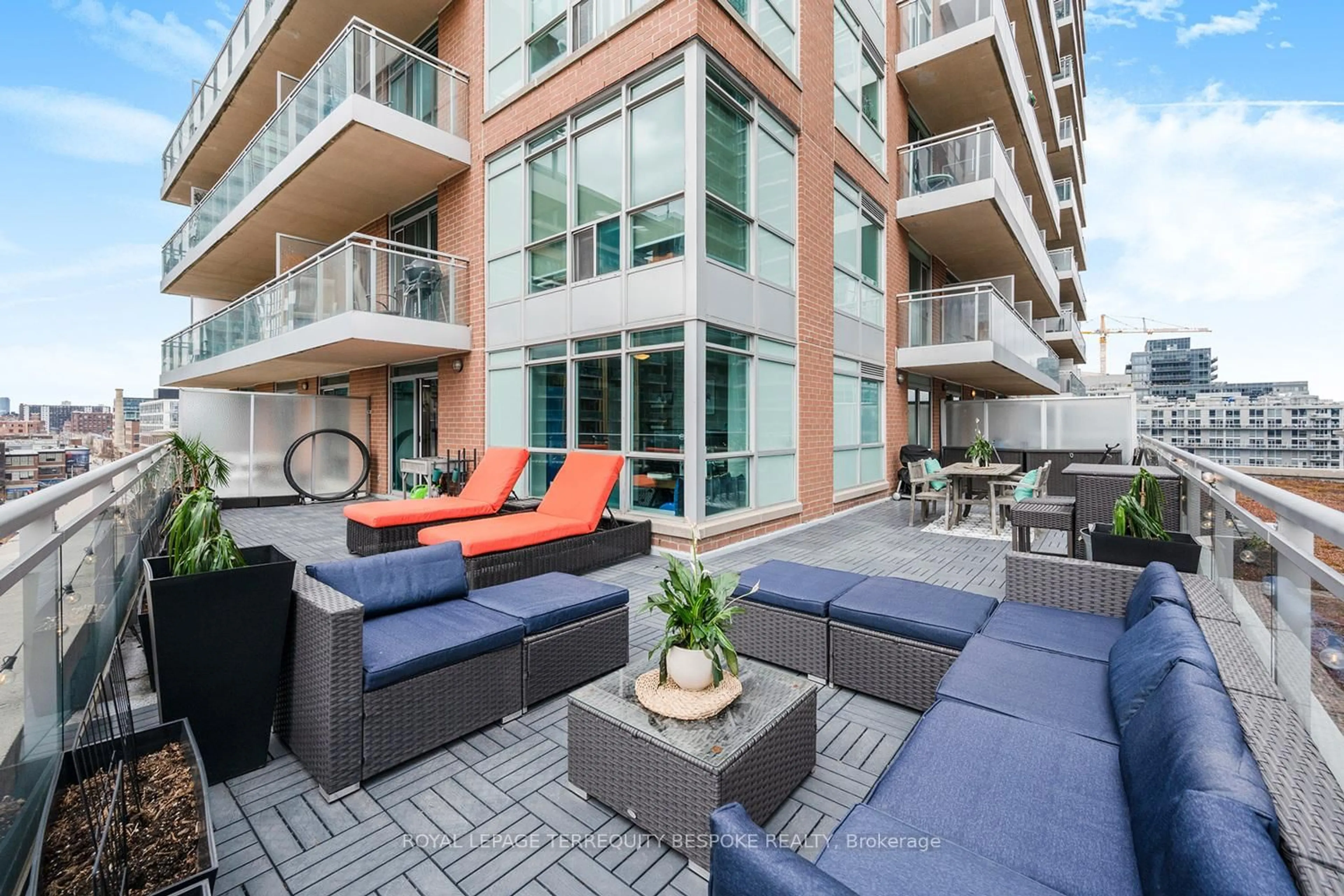 Patio, unknown for 50 Lynn Williams St #604, Toronto Ontario M6K 3R9