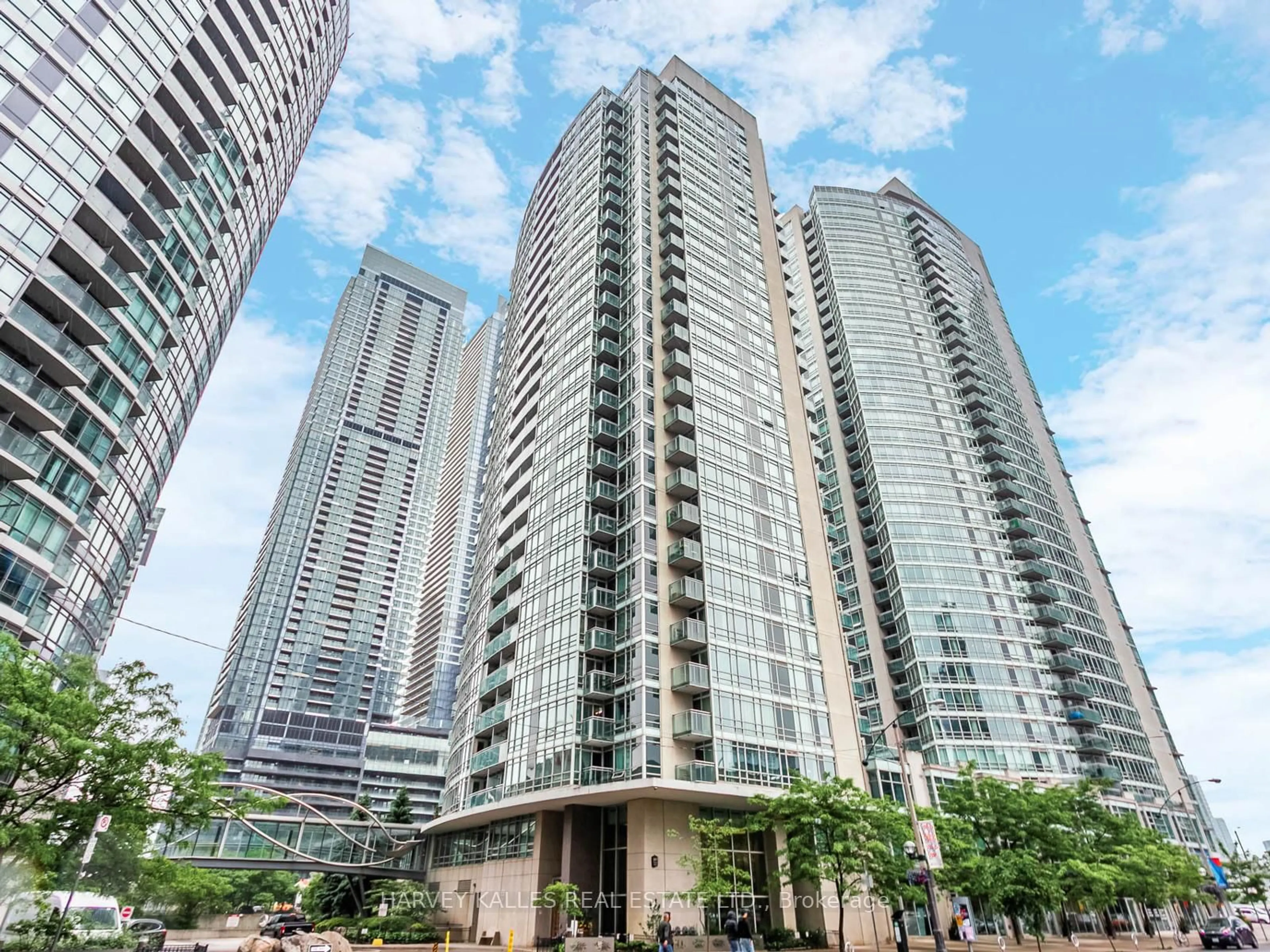 Unknown for 381 Front St #1810, Toronto Ontario M5V 3R8