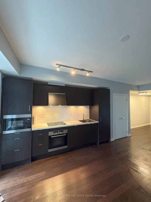 Additional property image - 21 Widmer St Unit 1103