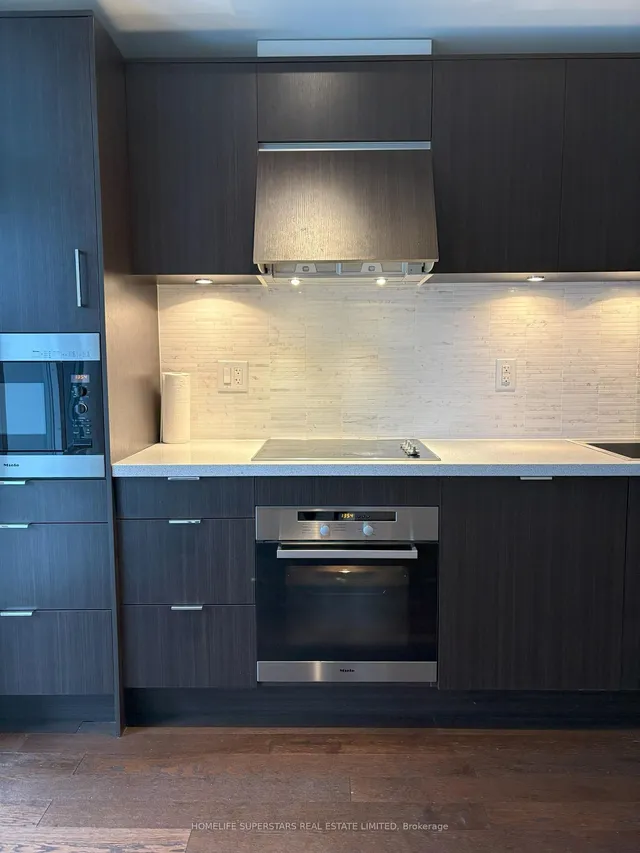 Additional property image - 21 Widmer St Unit 1103