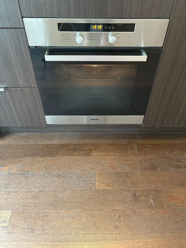 Additional property image - 21 Widmer St Unit 1103