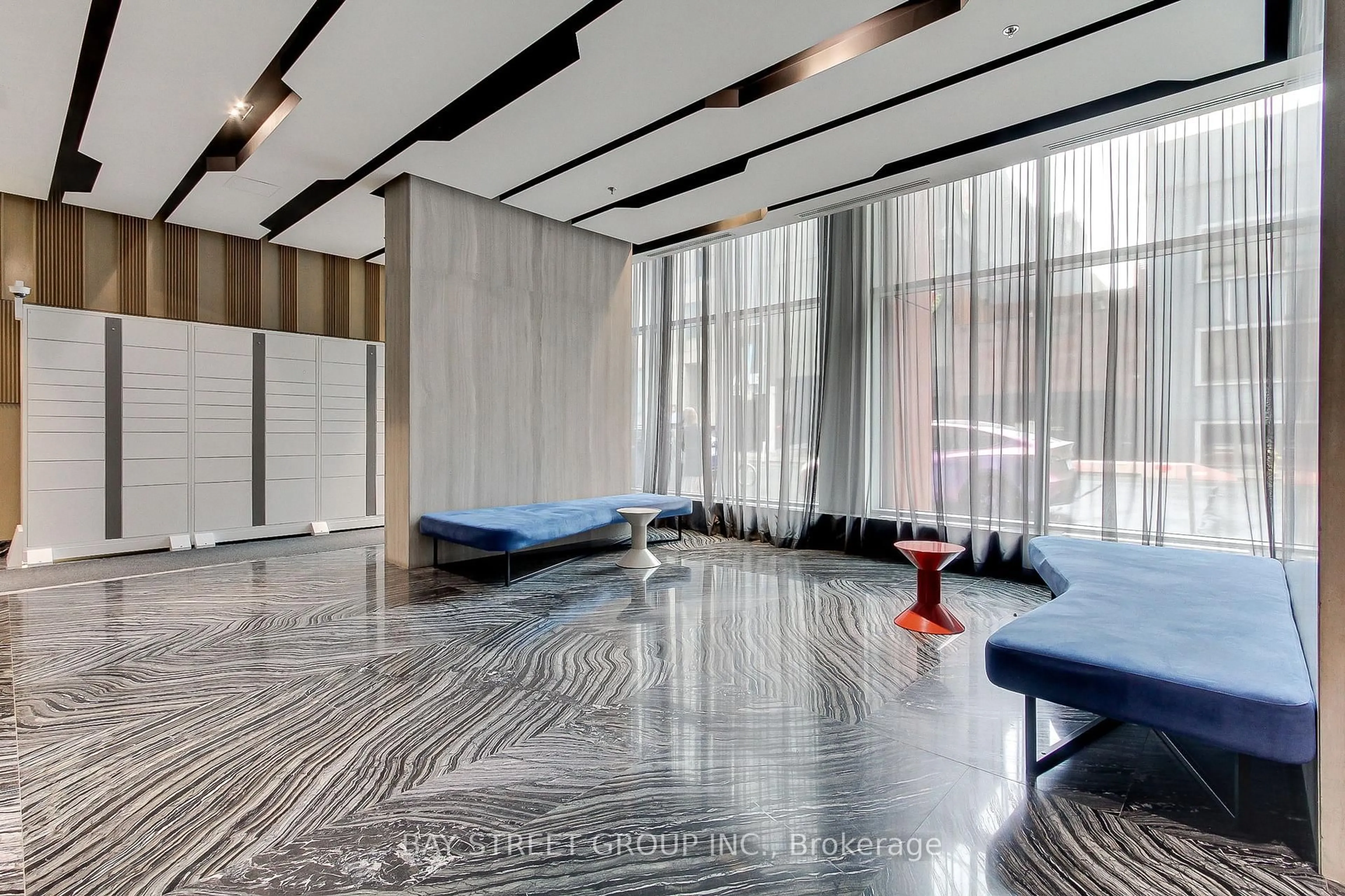 Lobby for 199 Richmond St #517, Toronto Ontario M5V 0H4