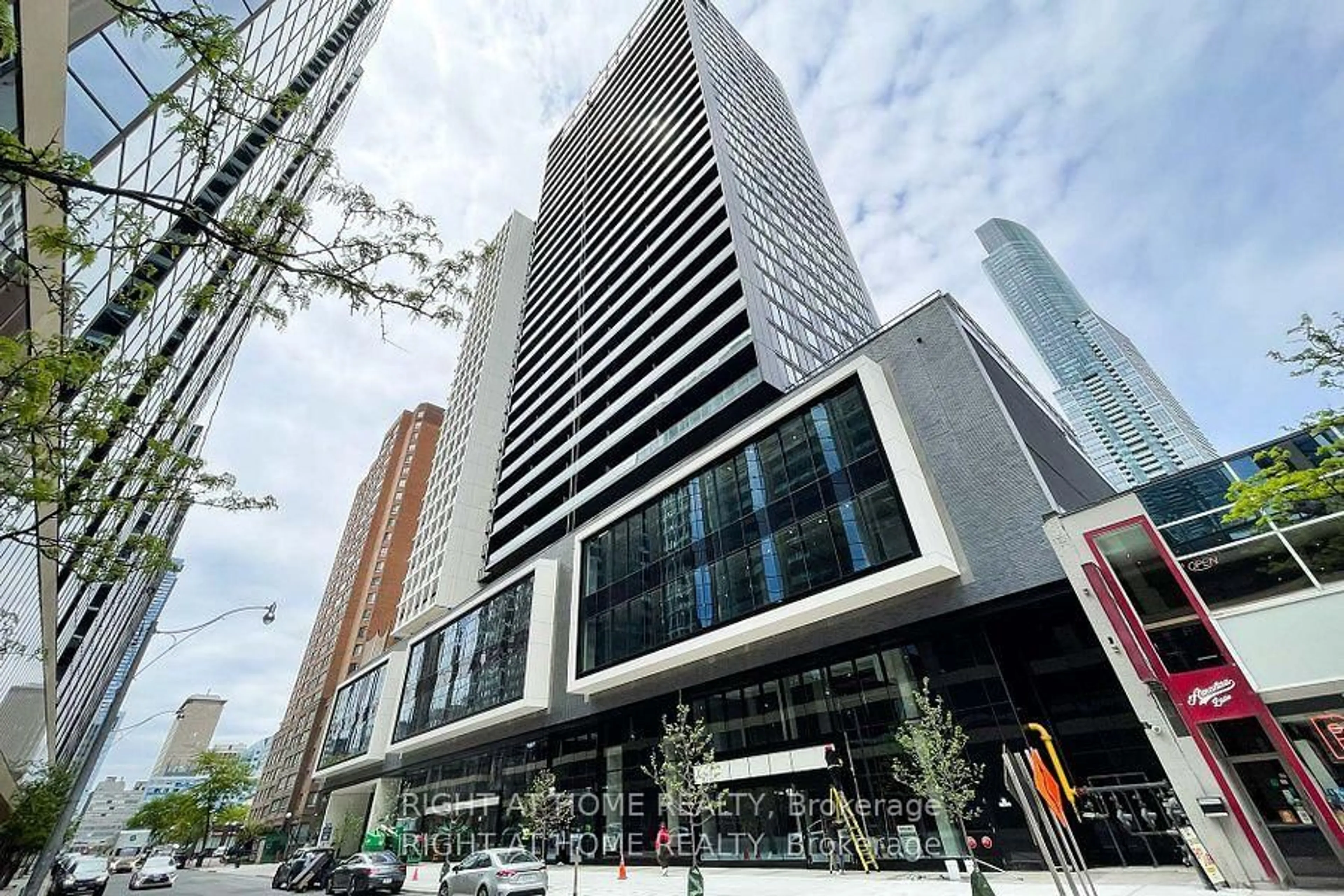 Indoor foyer for 20 Edward St #1303, Toronto Ontario M5G 0C5
