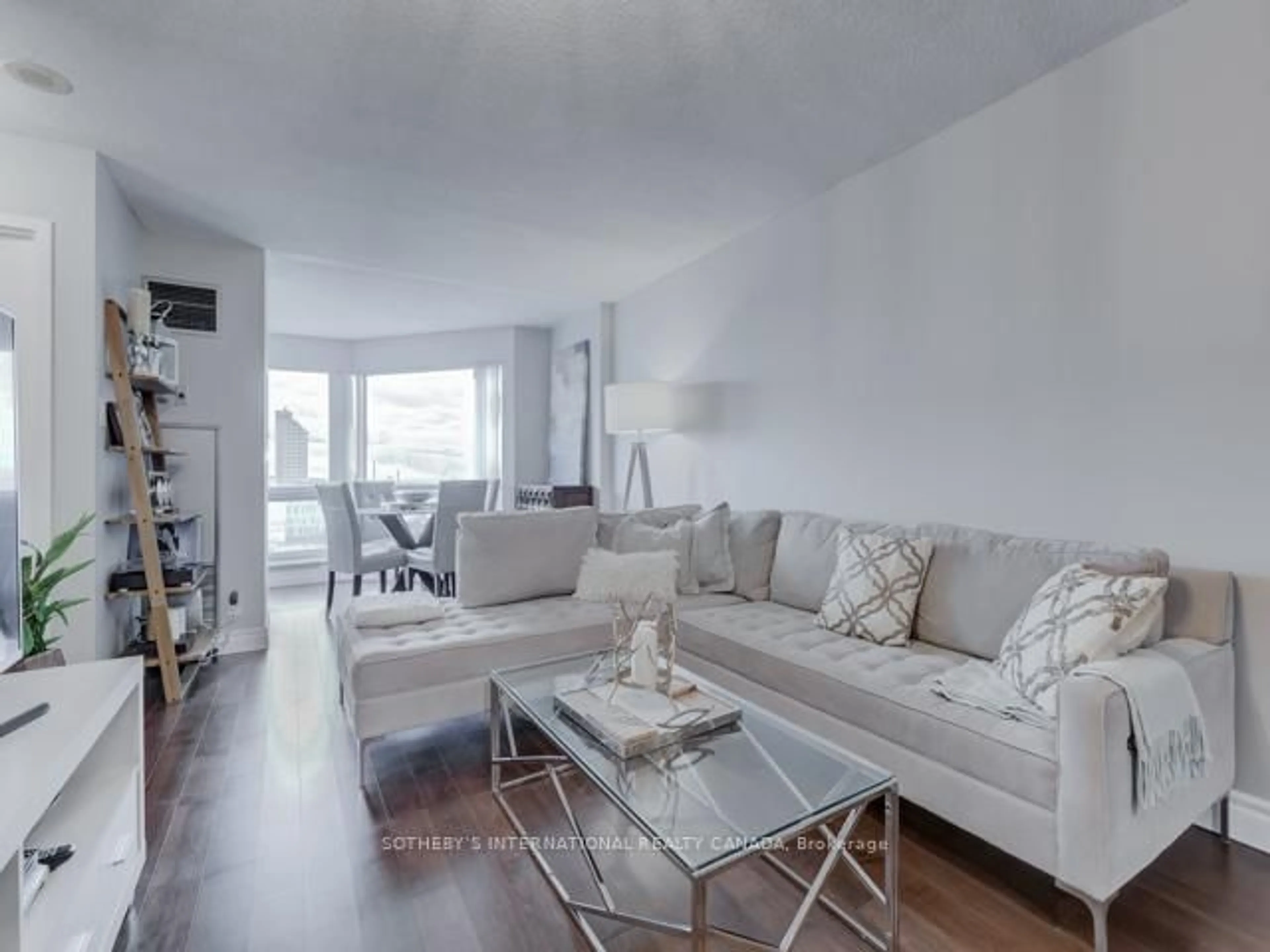 Living room with furniture, unknown for 10 Yonge St #2608, Toronto Ontario M5E 1R4
