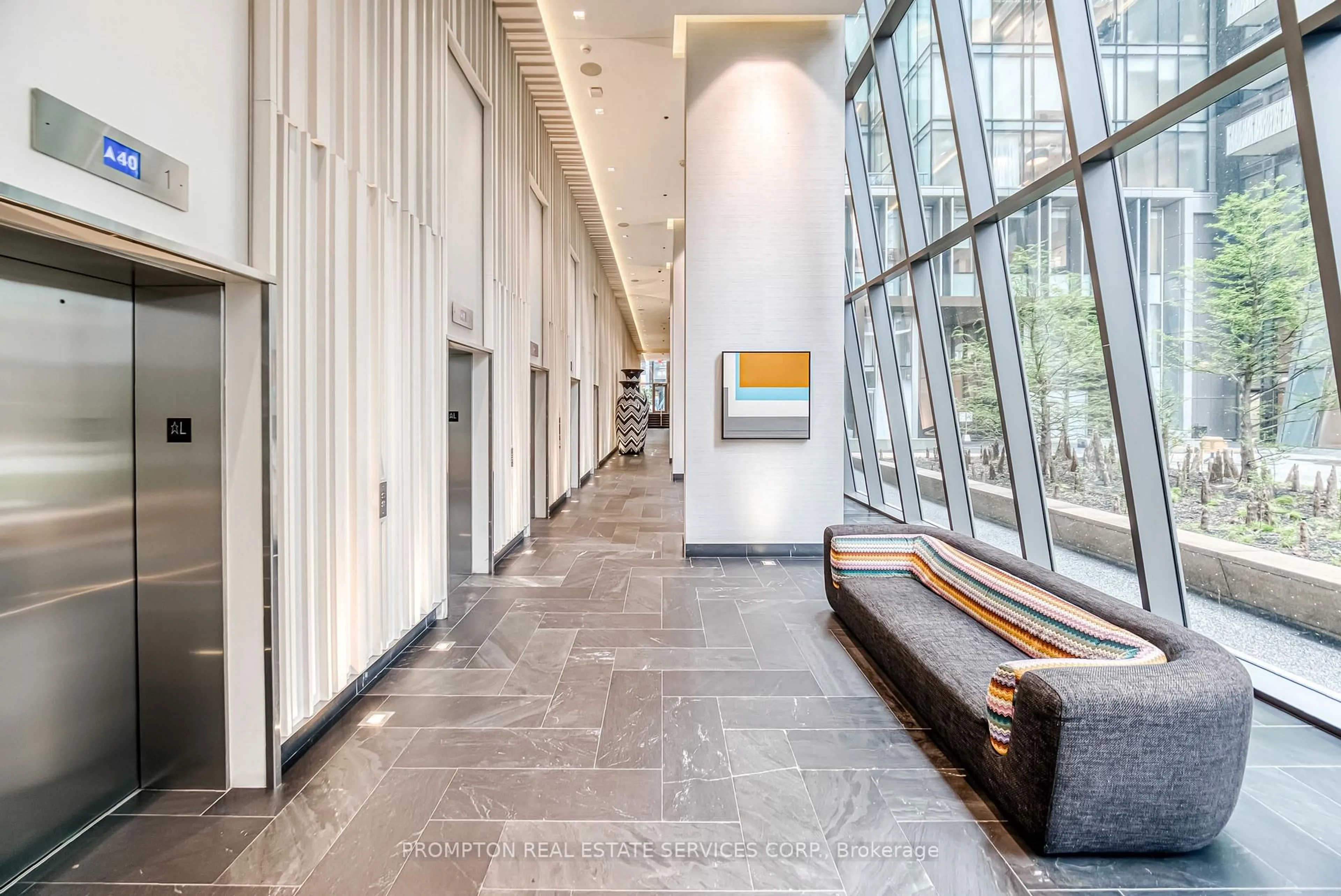 Indoor foyer for 42 Charles St #2105, Toronto Ontario M4Y 1T4