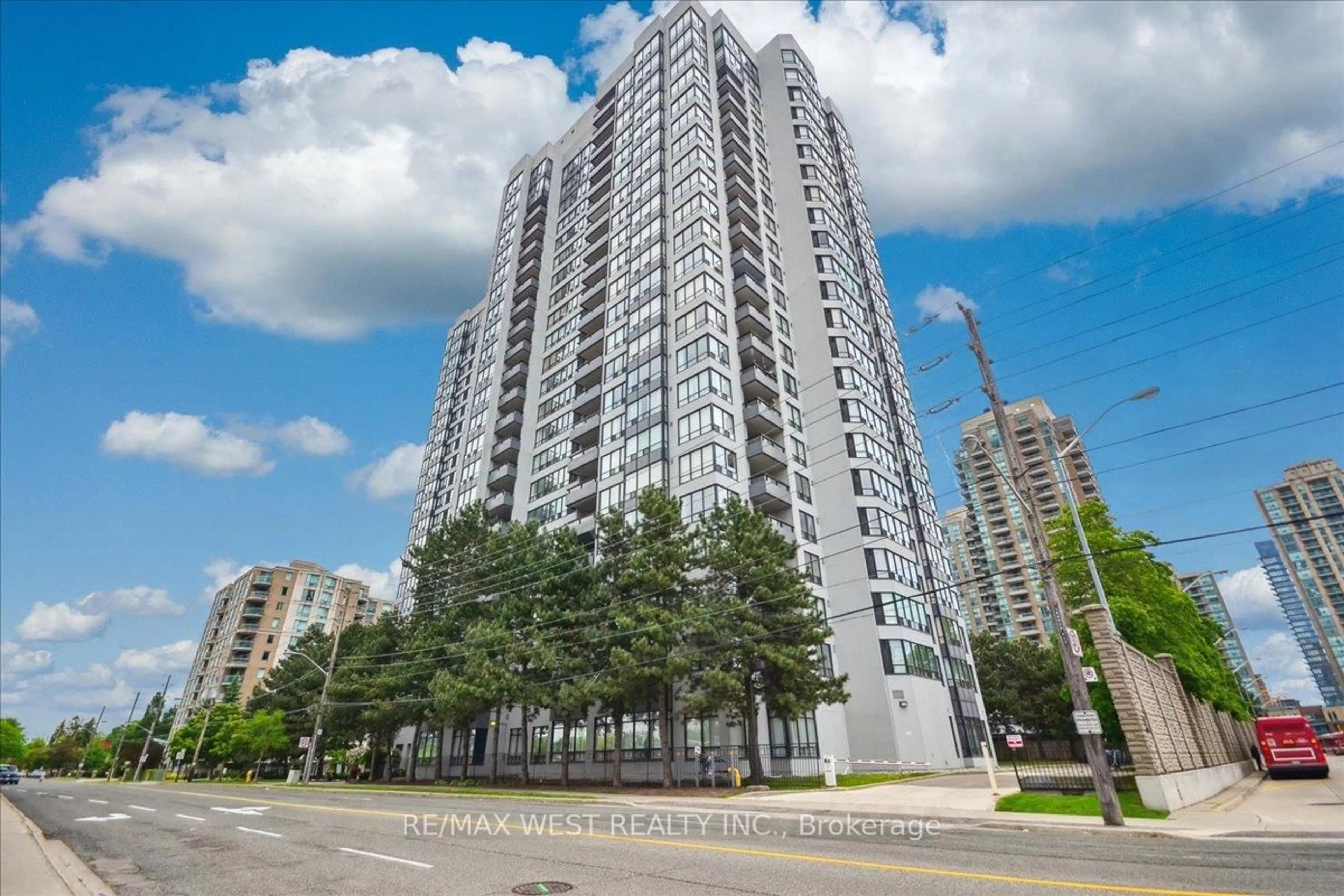 Unknown for 7 Bishop Ave #713, Toronto Ontario M2M 4J4