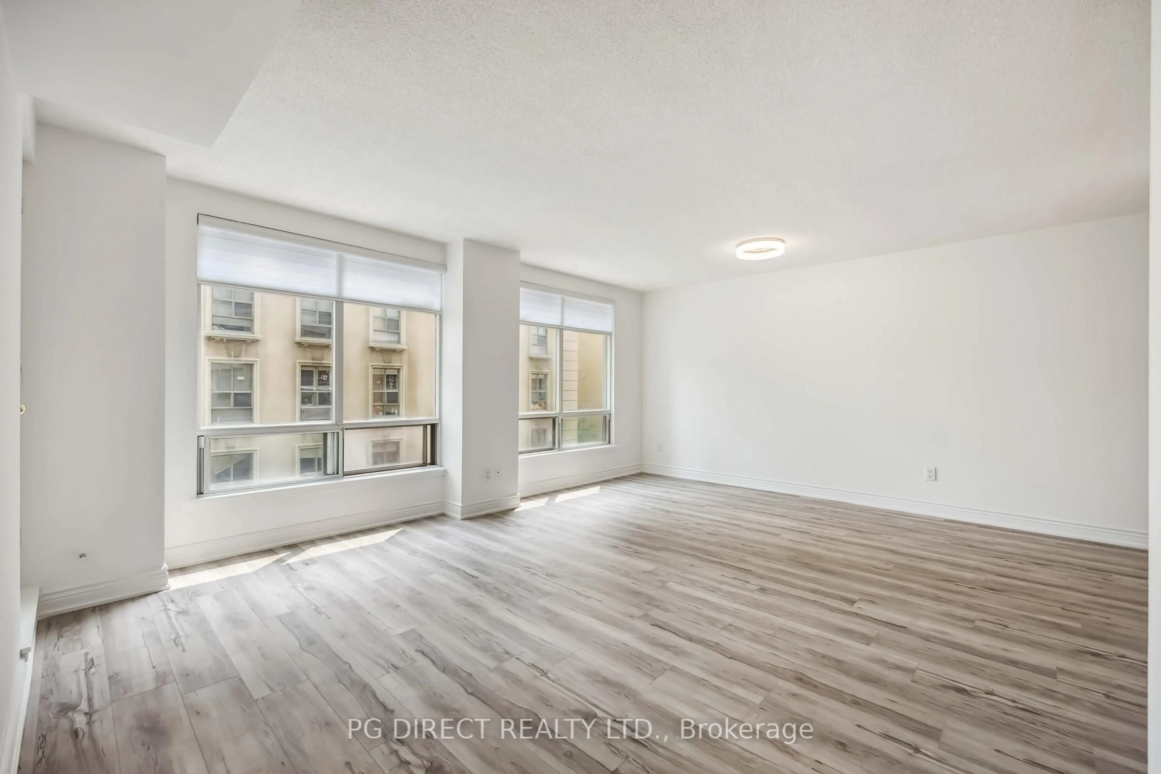 A pic of a room for 99 Hayden St #309, Toronto Ontario M4Y 3B4