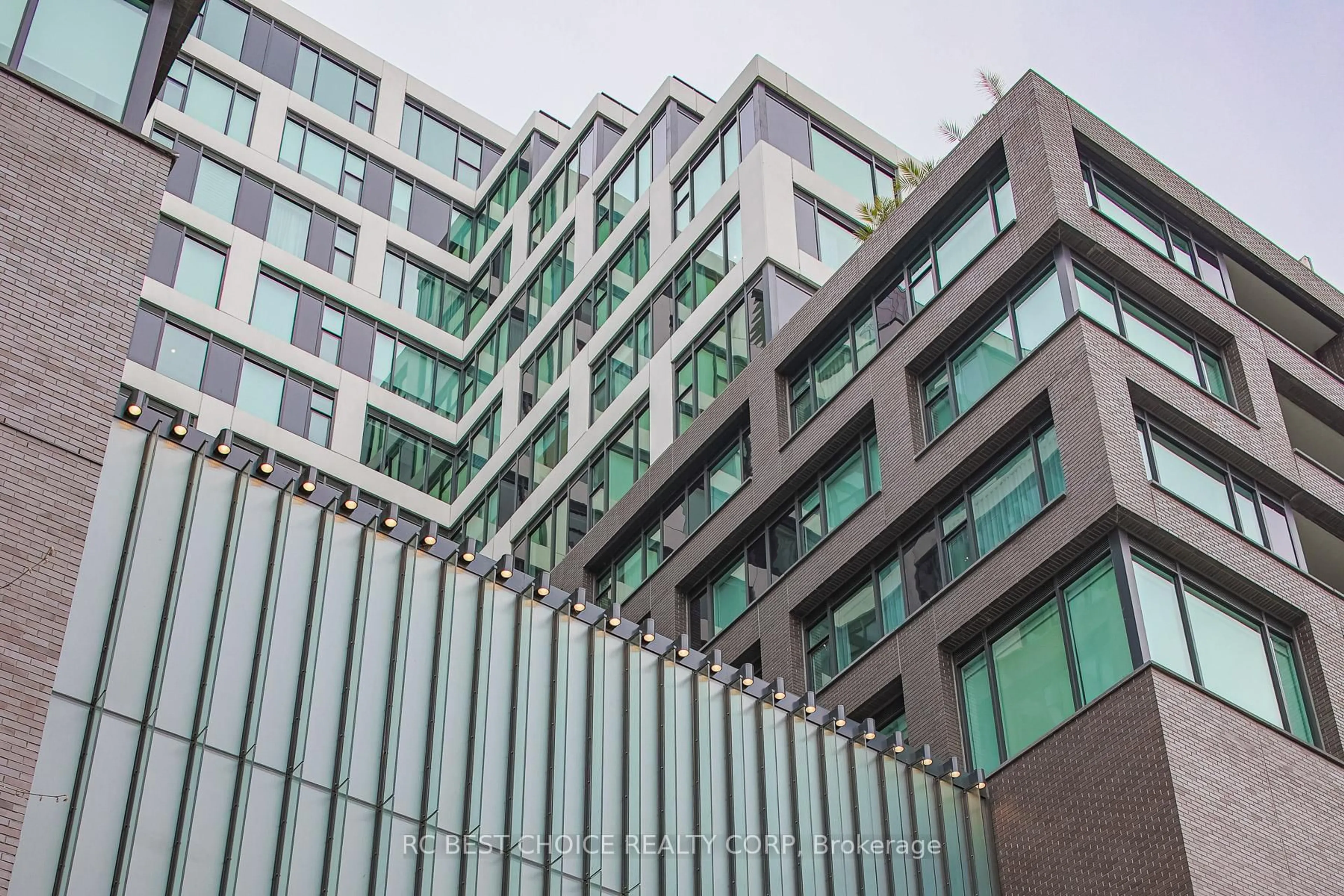 Unknown for 455 Wellington St #606, Toronto Ontario M5J 2R2