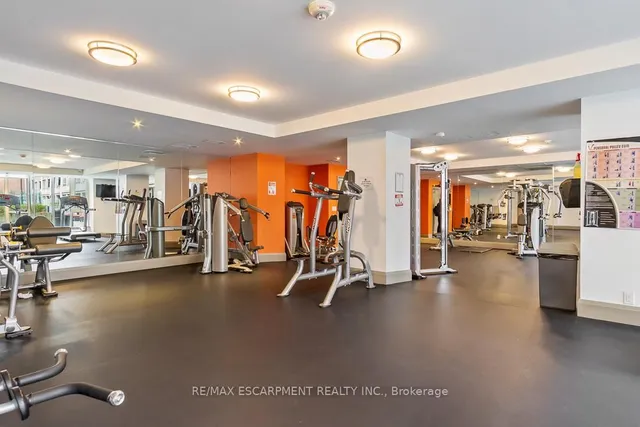 Additional property image - 35 Bastion St Unit 1817