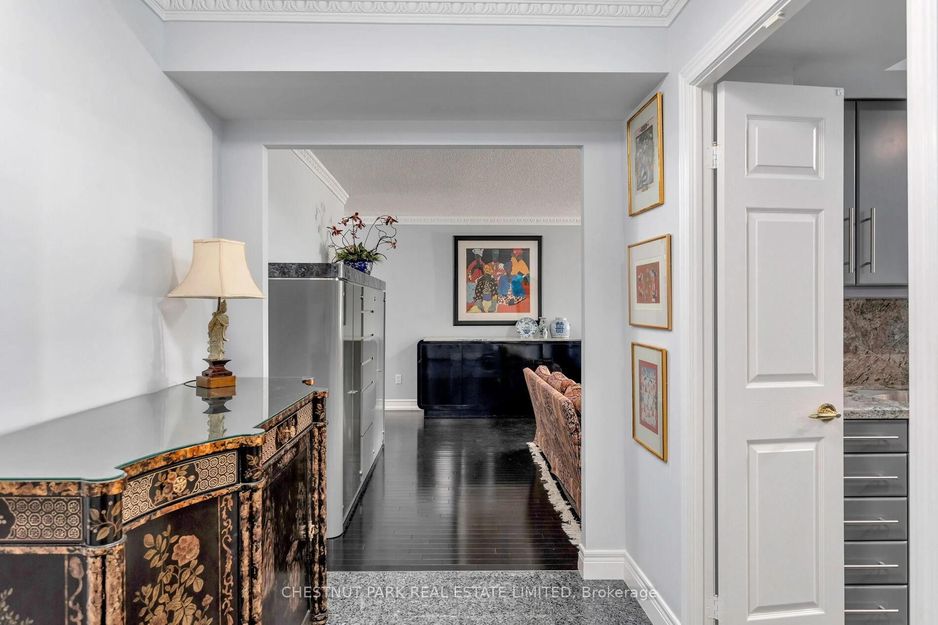 Indoor entryway for 89 Skymark Dr #1113, Toronto Ontario M2H 3S6