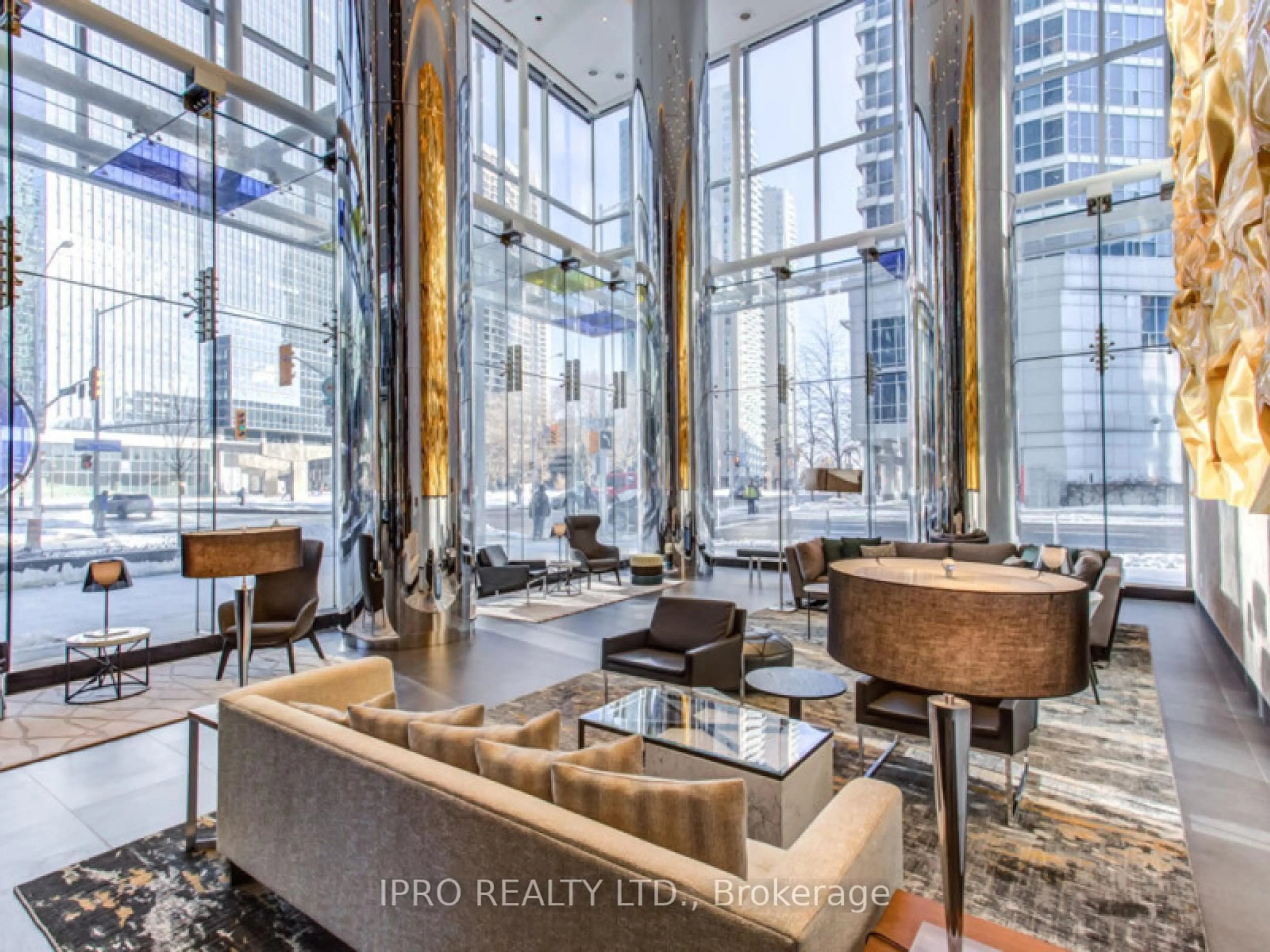 Lobby for 10 York St #6102, Toronto Ontario M5J 0E1