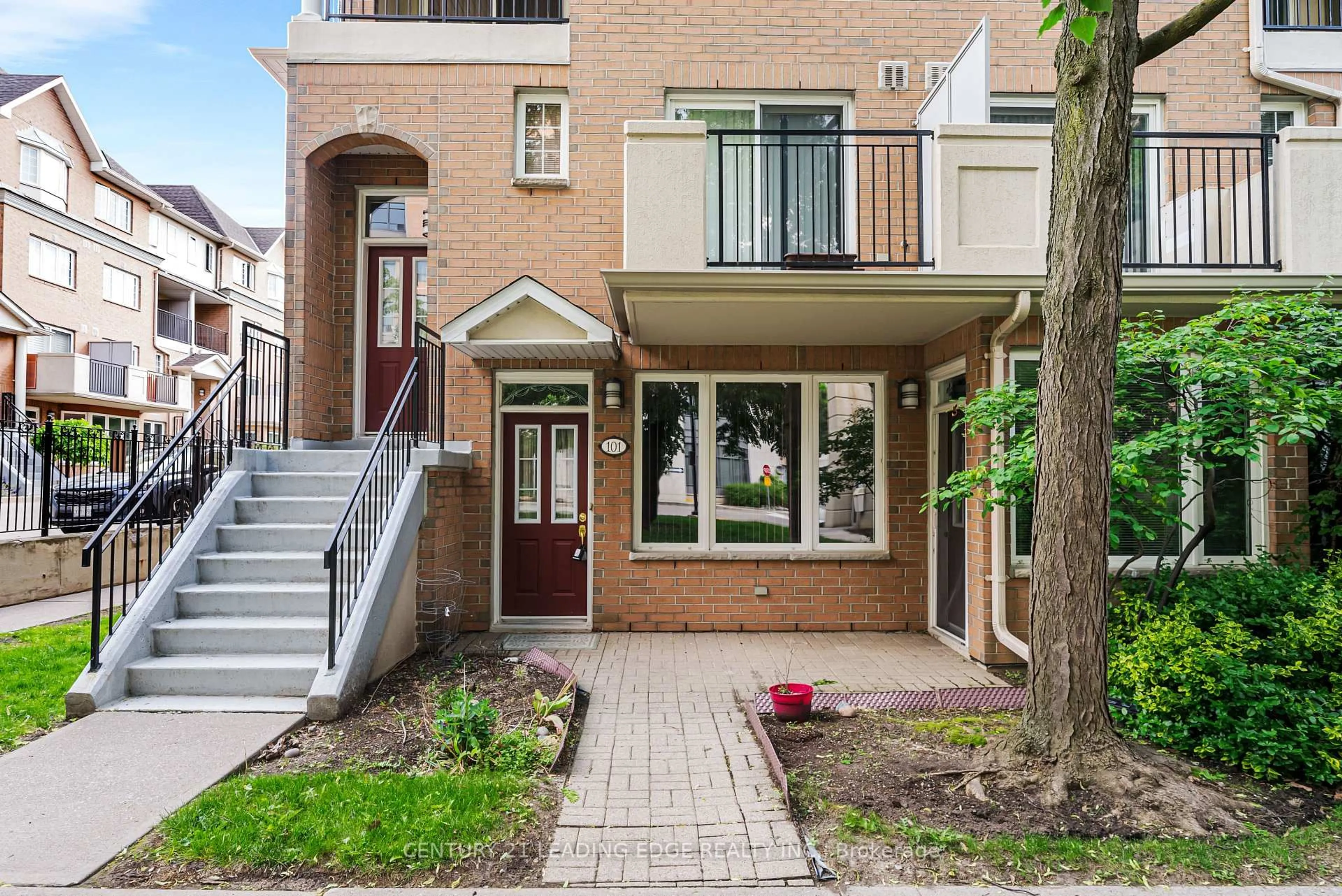 Home with brick exterior material, street for 101 Grandview Way, Toronto Ontario M2N 6V2