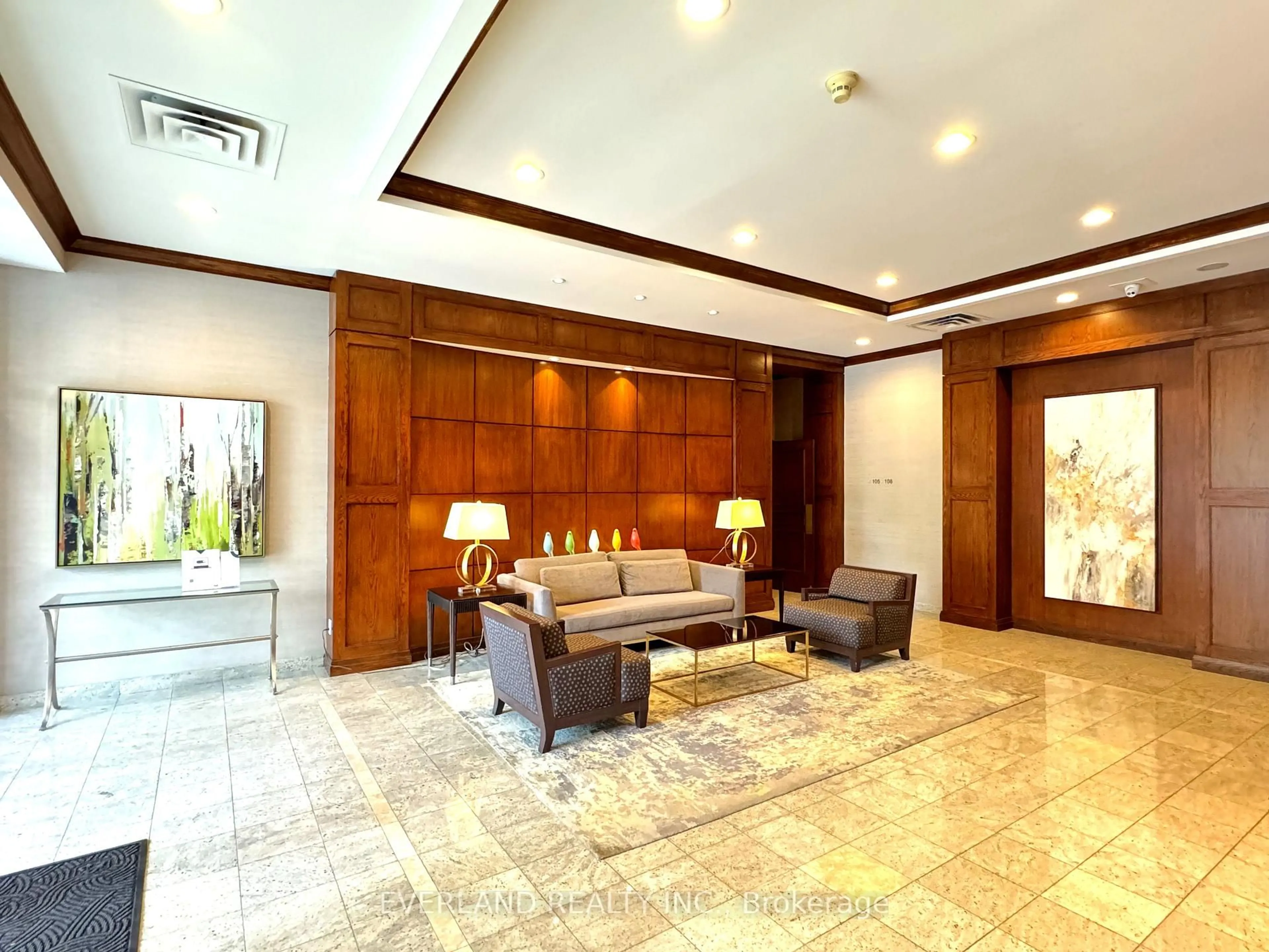 Lobby for 195 Merton St #105, Toronto Ontario M4S 3H6