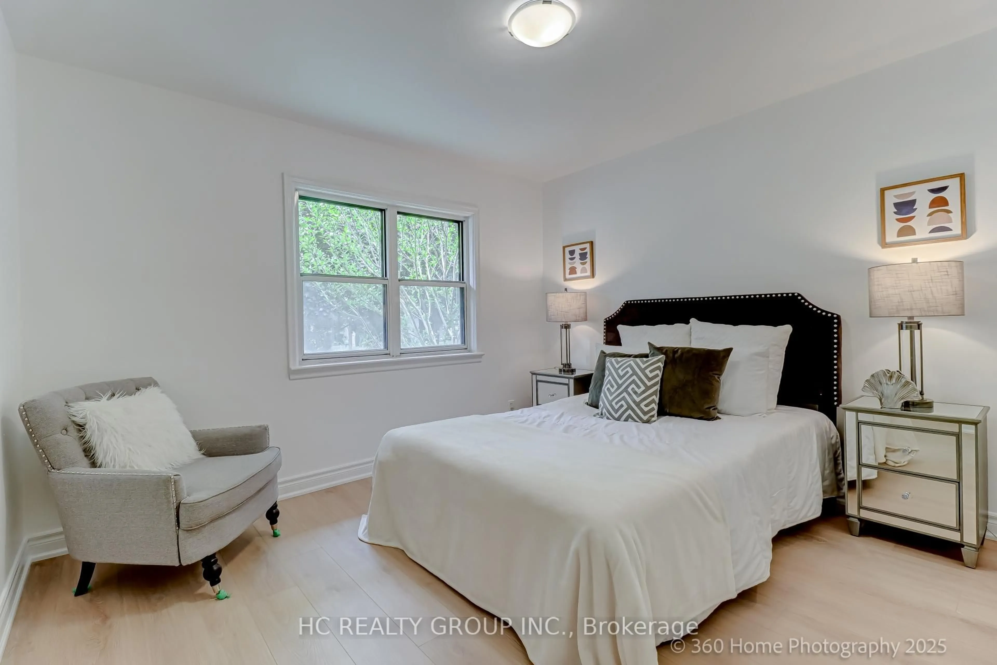 Bedroom with bed, unknown for 597 Conacher Dr, Toronto Ontario M2M 3M9