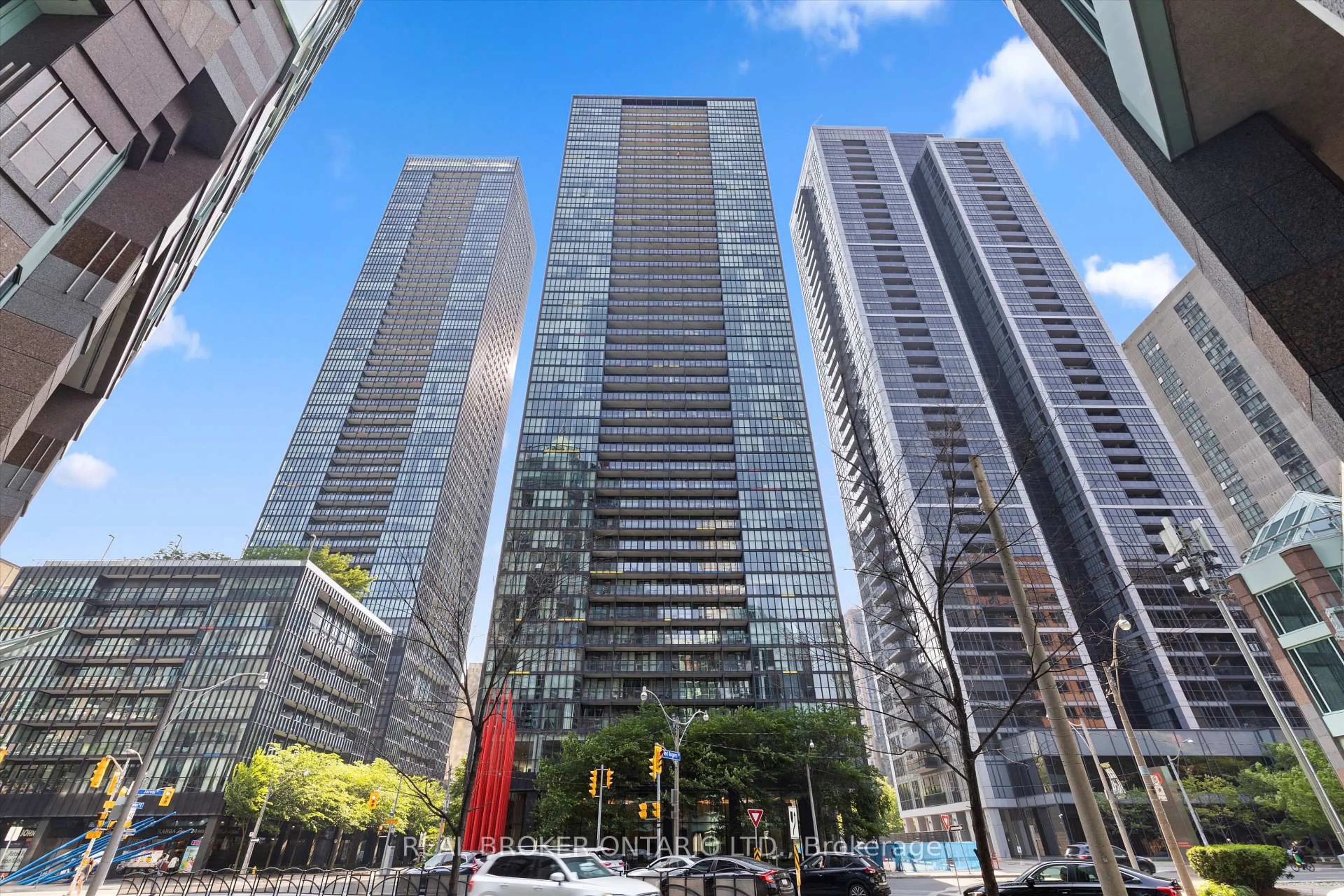 Unknown for 110 Charles St #PH 4403, Toronto Ontario M4Y 1T5