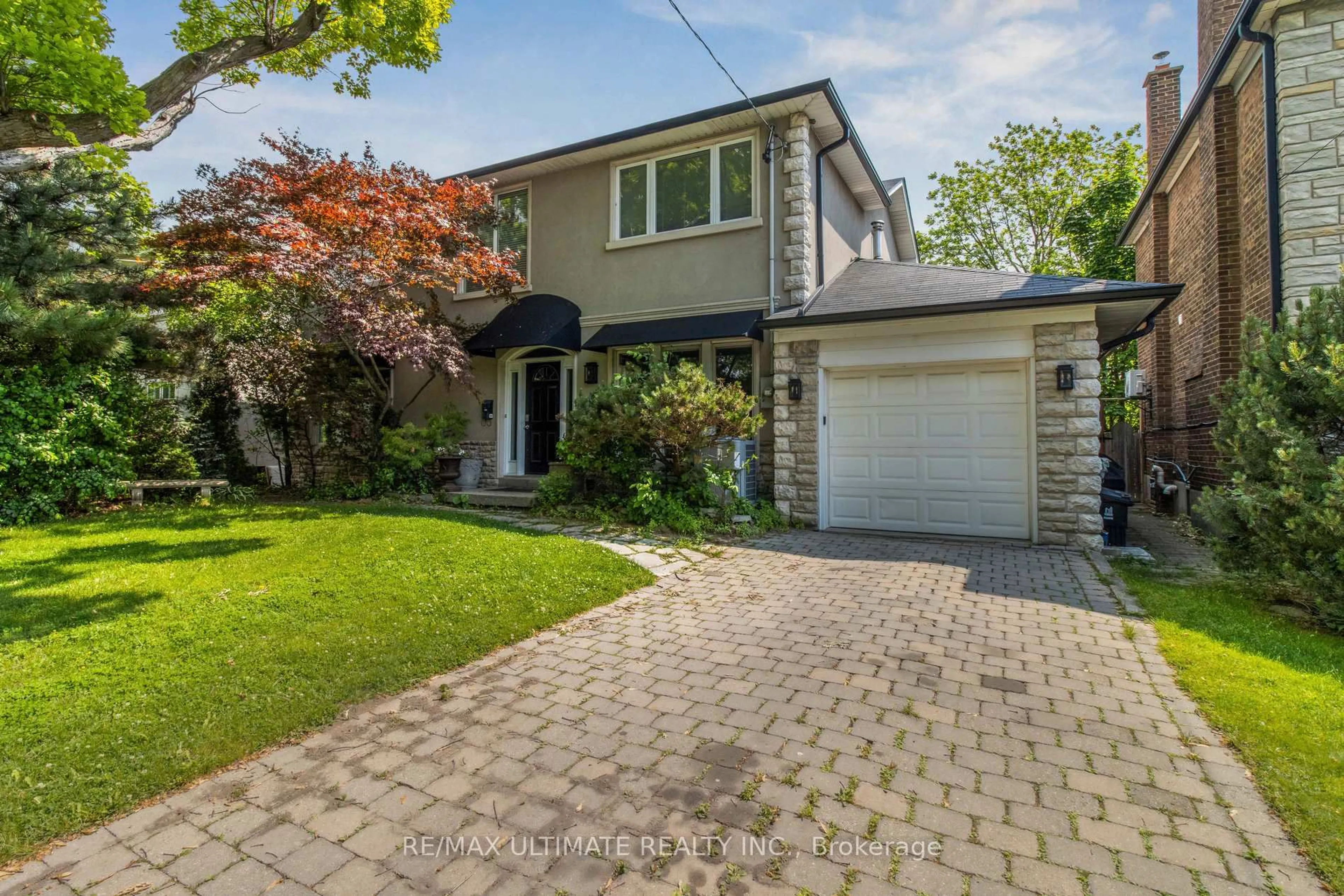 Home with brick exterior material, street for 181 Bayview Heights Dr, Toronto Ontario M4G 2Z1