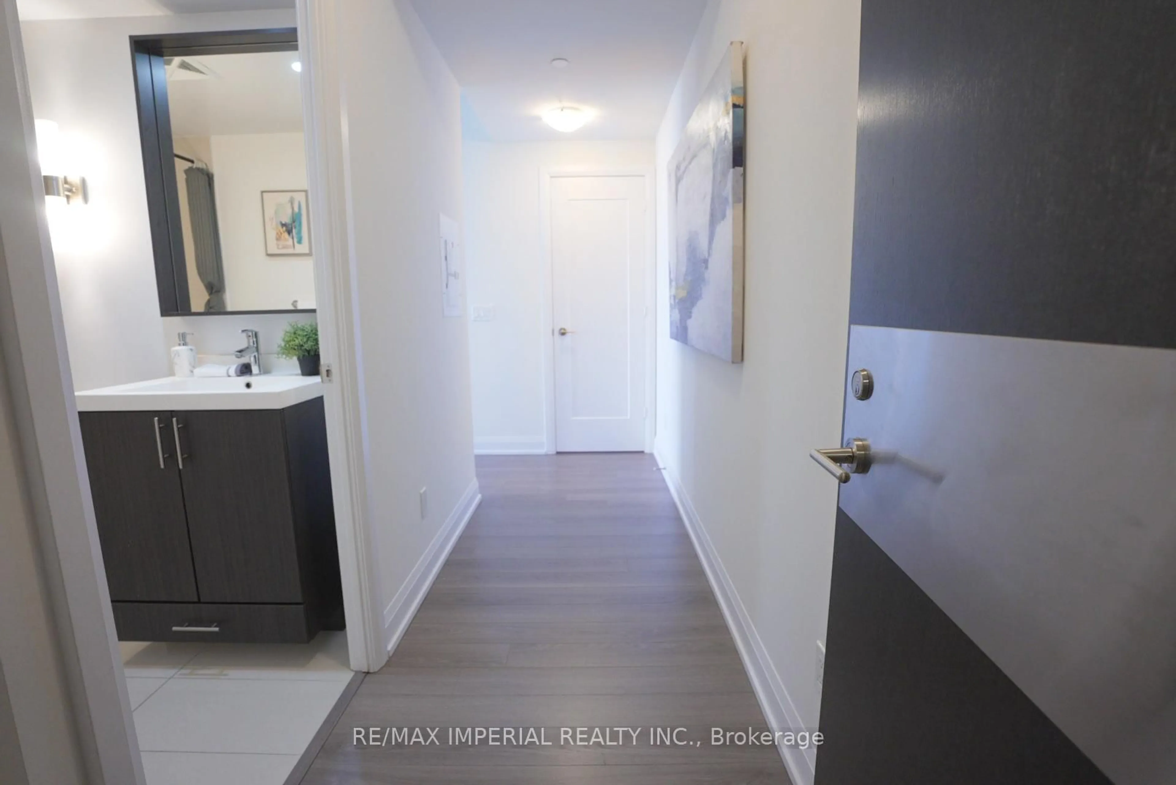 Unknown for 18 Graydon Hall Dr #2303, Toronto Ontario M3A 2Z9