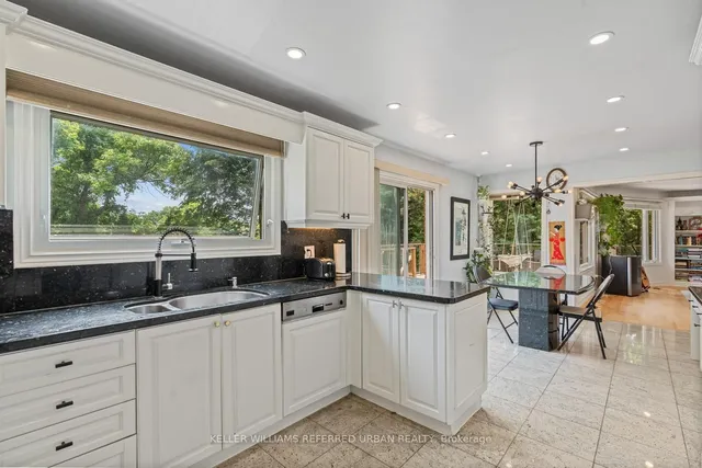 Additional property image - 4 Saddletree Dr
