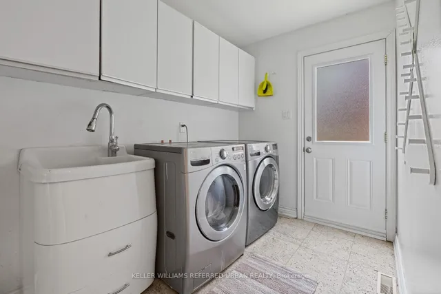 Additional property image - 4 Saddletree Dr
