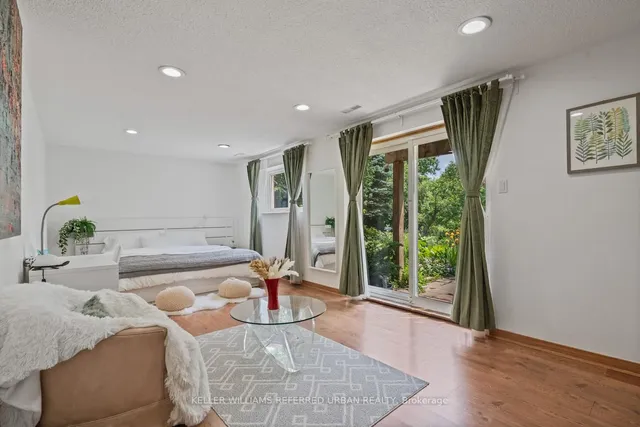 Additional property image - 4 Saddletree Dr