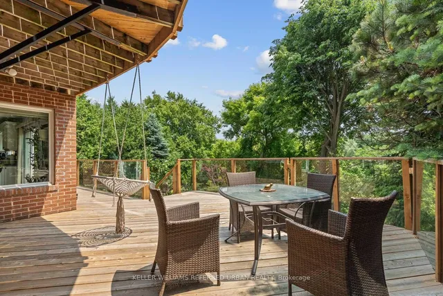 Additional property image - 4 Saddletree Dr