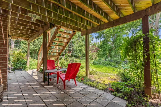 Additional property image - 4 Saddletree Dr