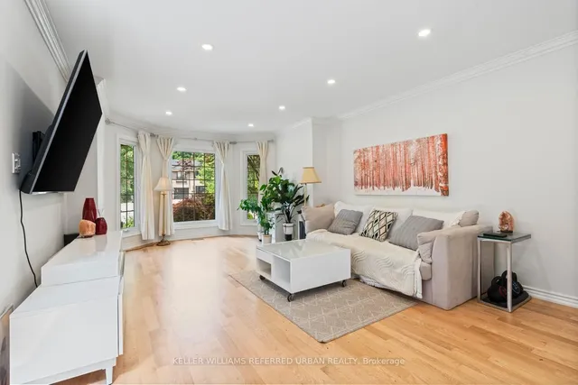 Additional property image - 4 Saddletree Dr