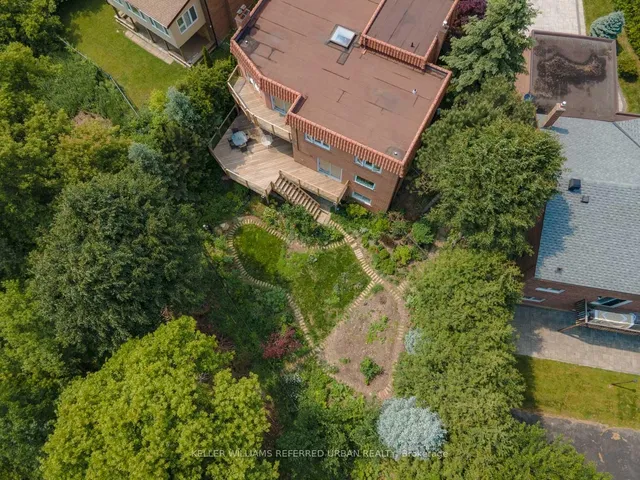 Additional property image - 4 Saddletree Dr