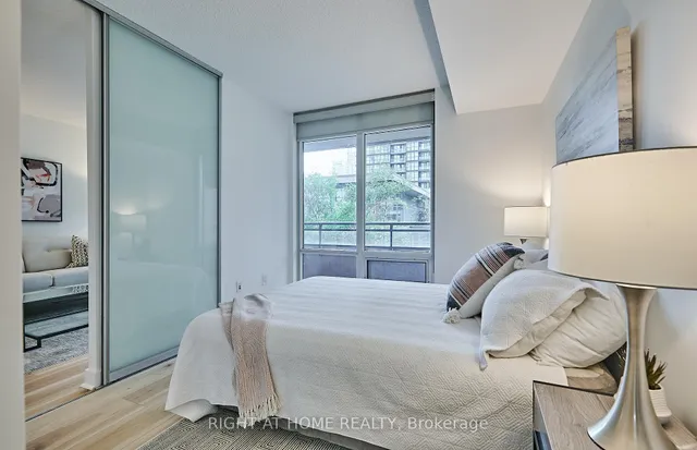 Additional image 9 of 4K Spadina Ave Unit 323