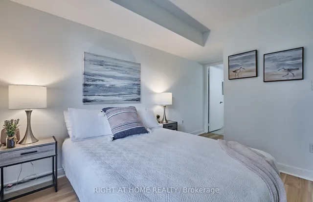Additional image 8 of 4K Spadina Ave Unit 323