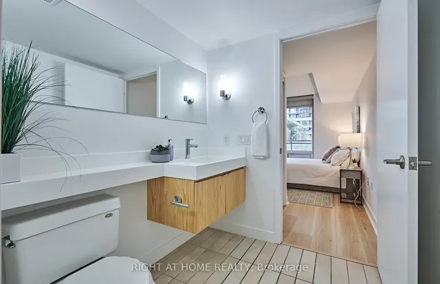 Additional image 6 of 4K Spadina Ave Unit 323