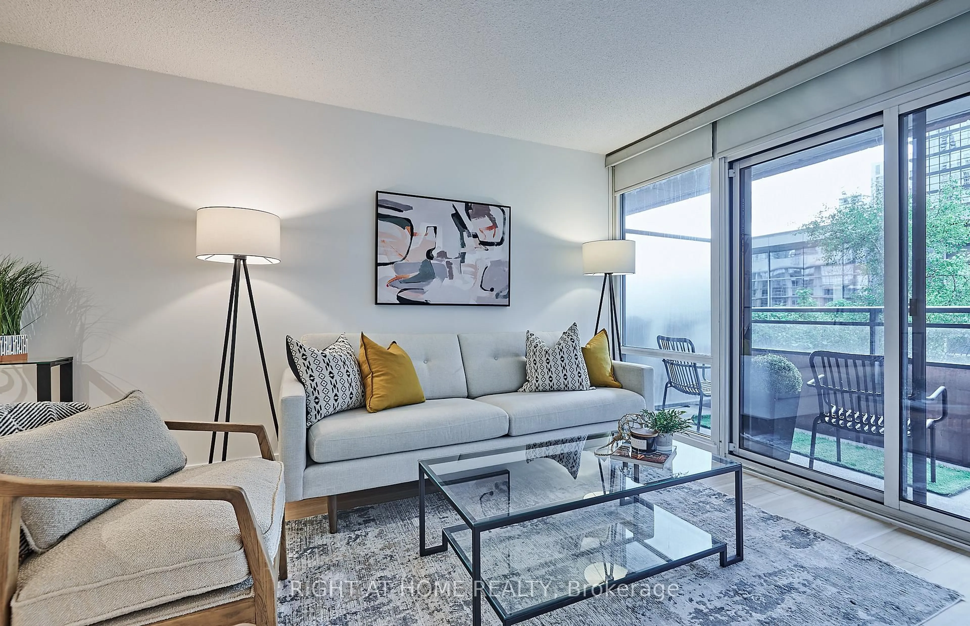 Living room with furniture, unknown for 4K Spadina Ave #323, Toronto Ontario M5V 3Y9