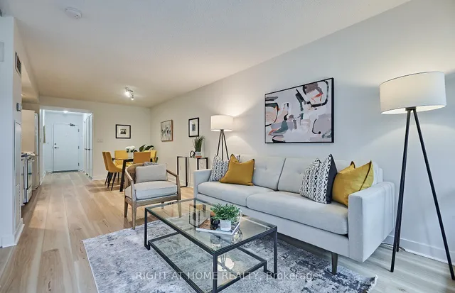Additional image 13 of 4K Spadina Ave Unit 323