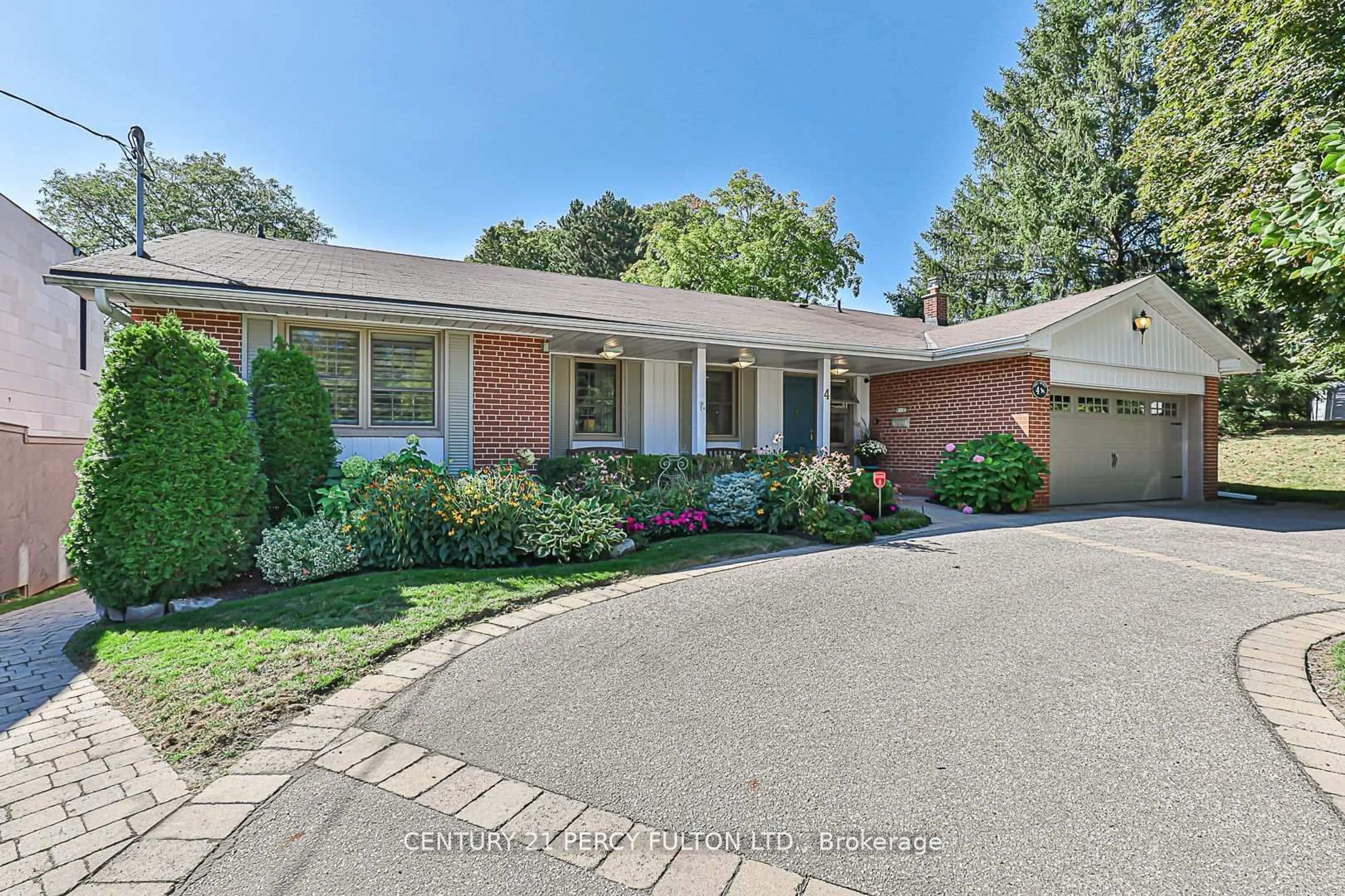 Home with brick exterior material, street for 4 Page Ave, Toronto Ontario M2K 2B2