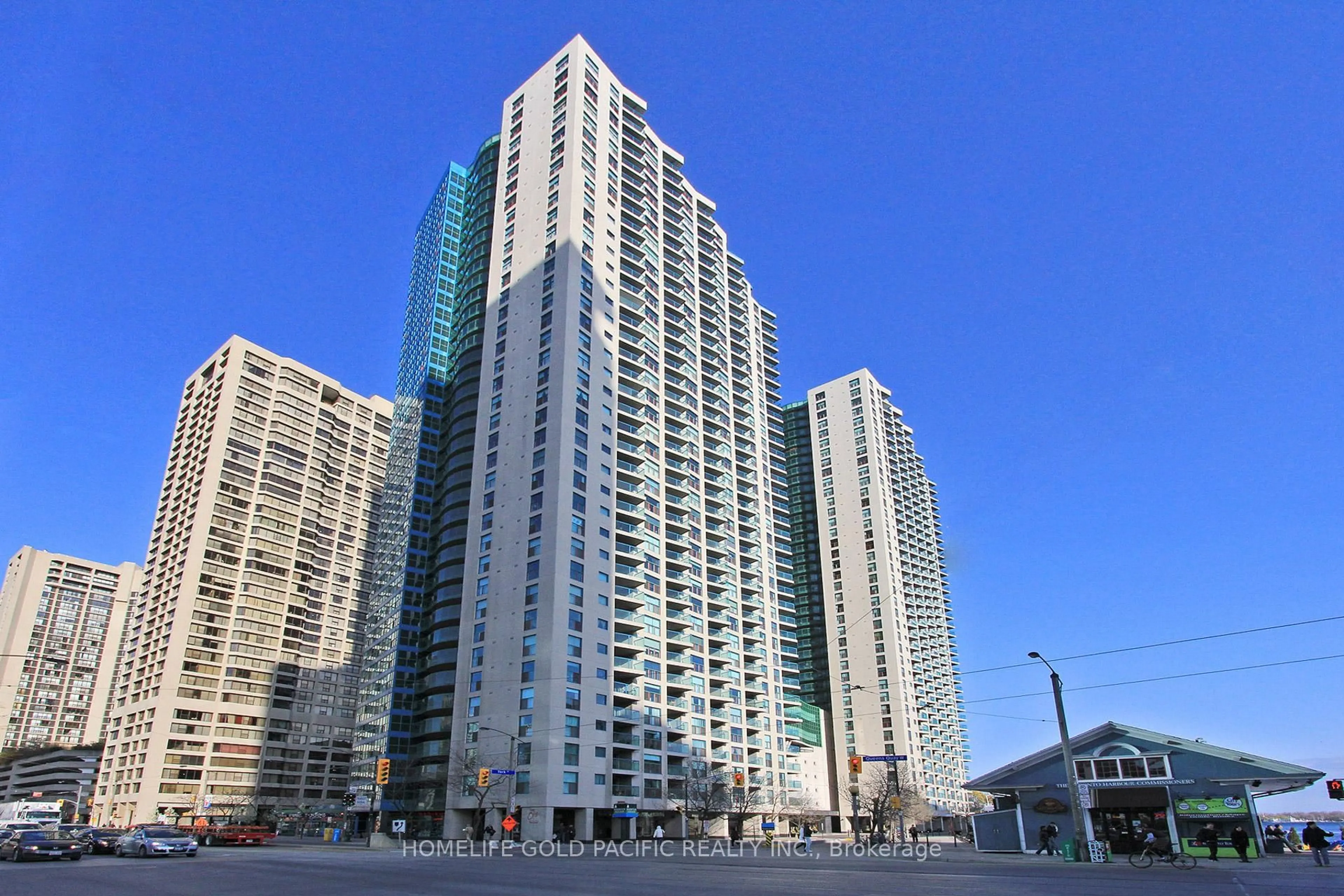 Unknown for 77 Harbour Sq #3702, Toronto Ontario M5J 2S2