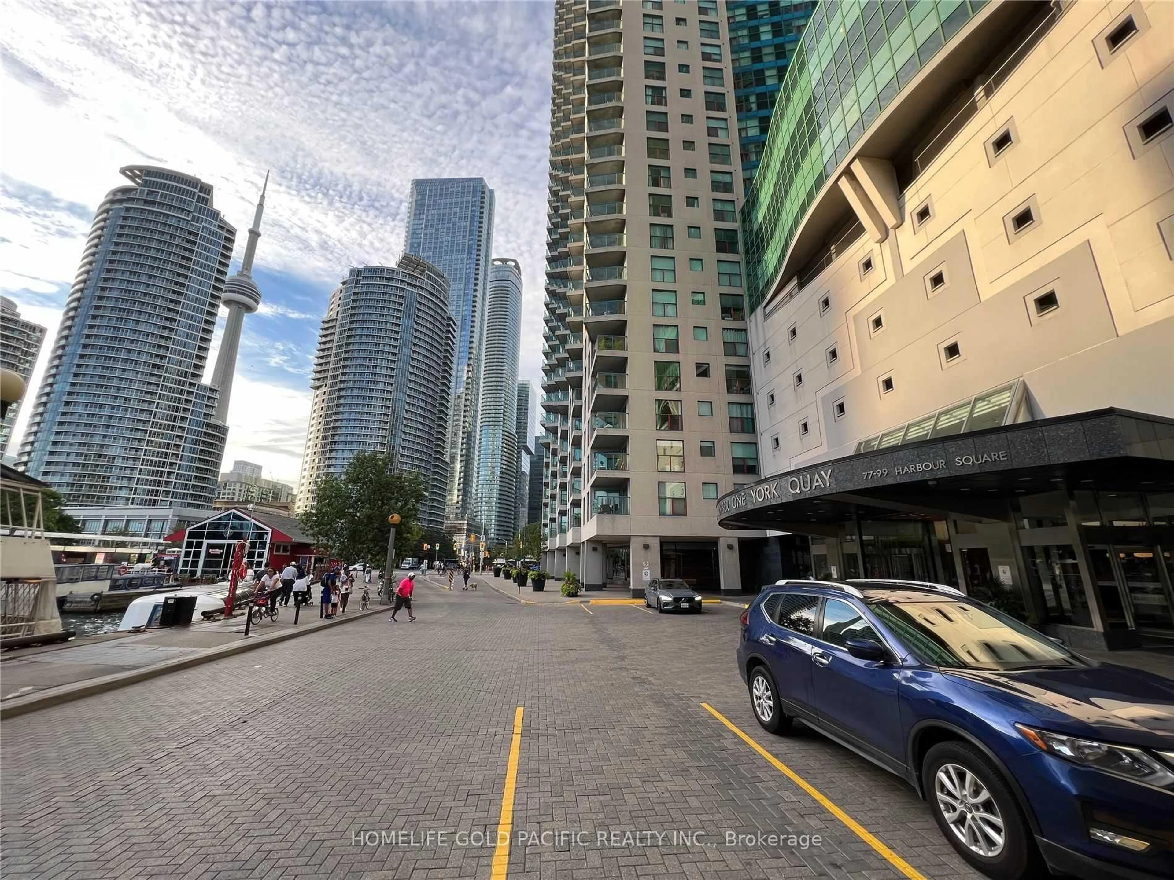 Unknown for 77 Harbour Sq #3702, Toronto Ontario M5J 2S2